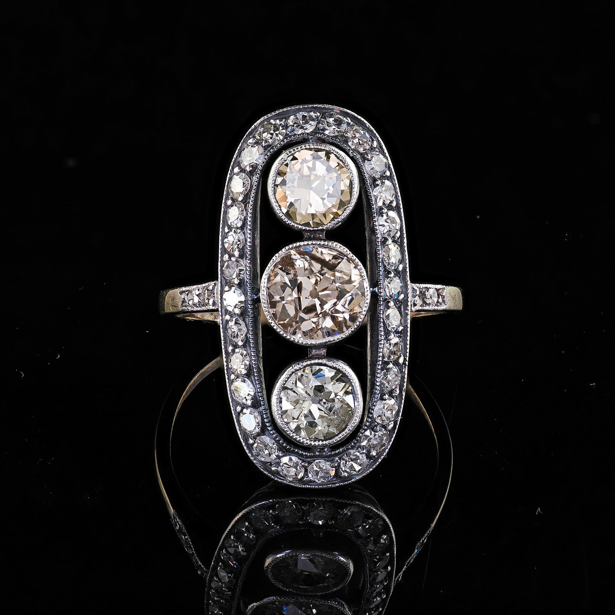Antique Polish Art Deco 14K Gold Silver Old European Diamond Three Stone Ring For Sale 3