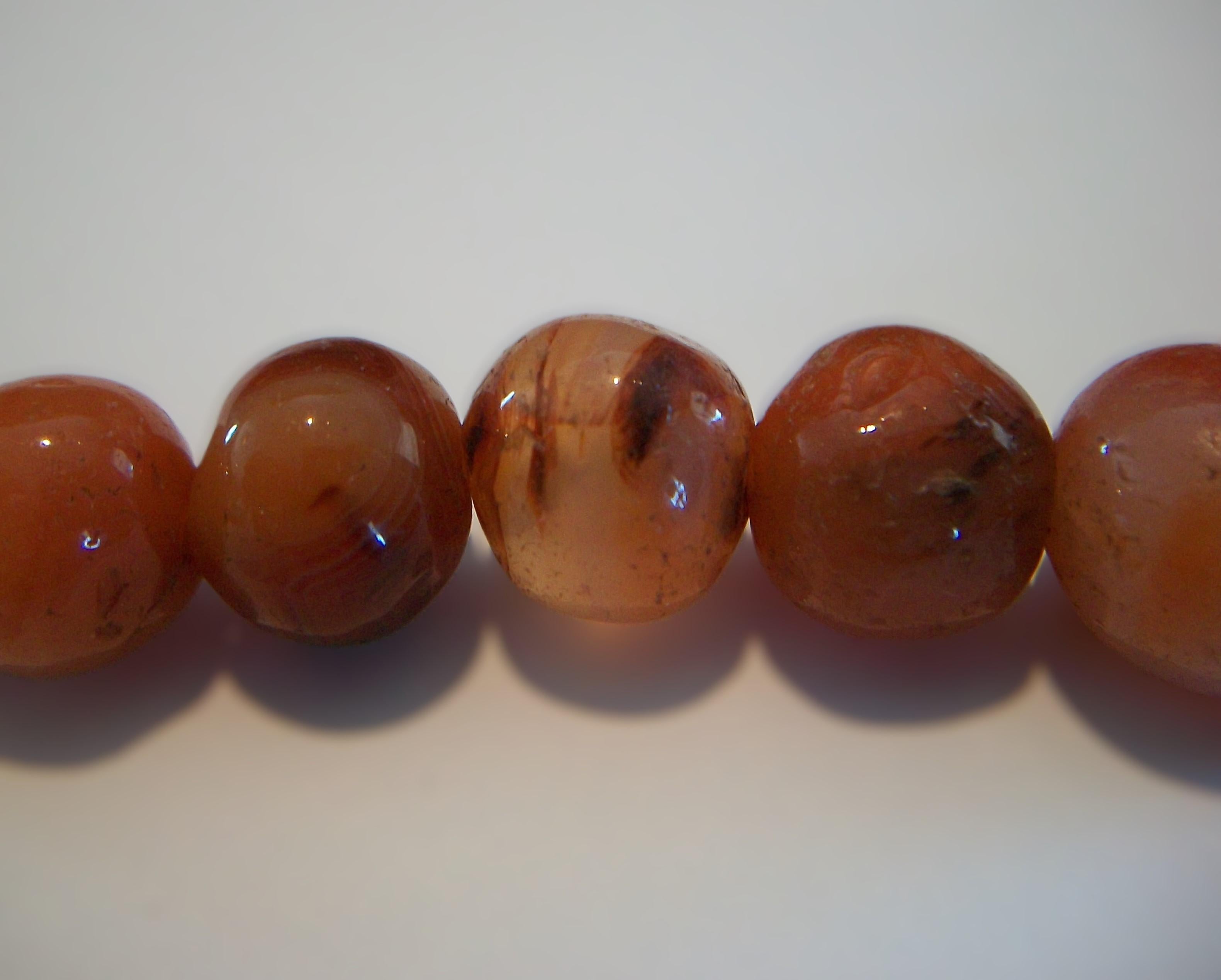 Antique Polished Baltic Amber Bead Necklace - 61 Grams - EU - Early 20th Century 6