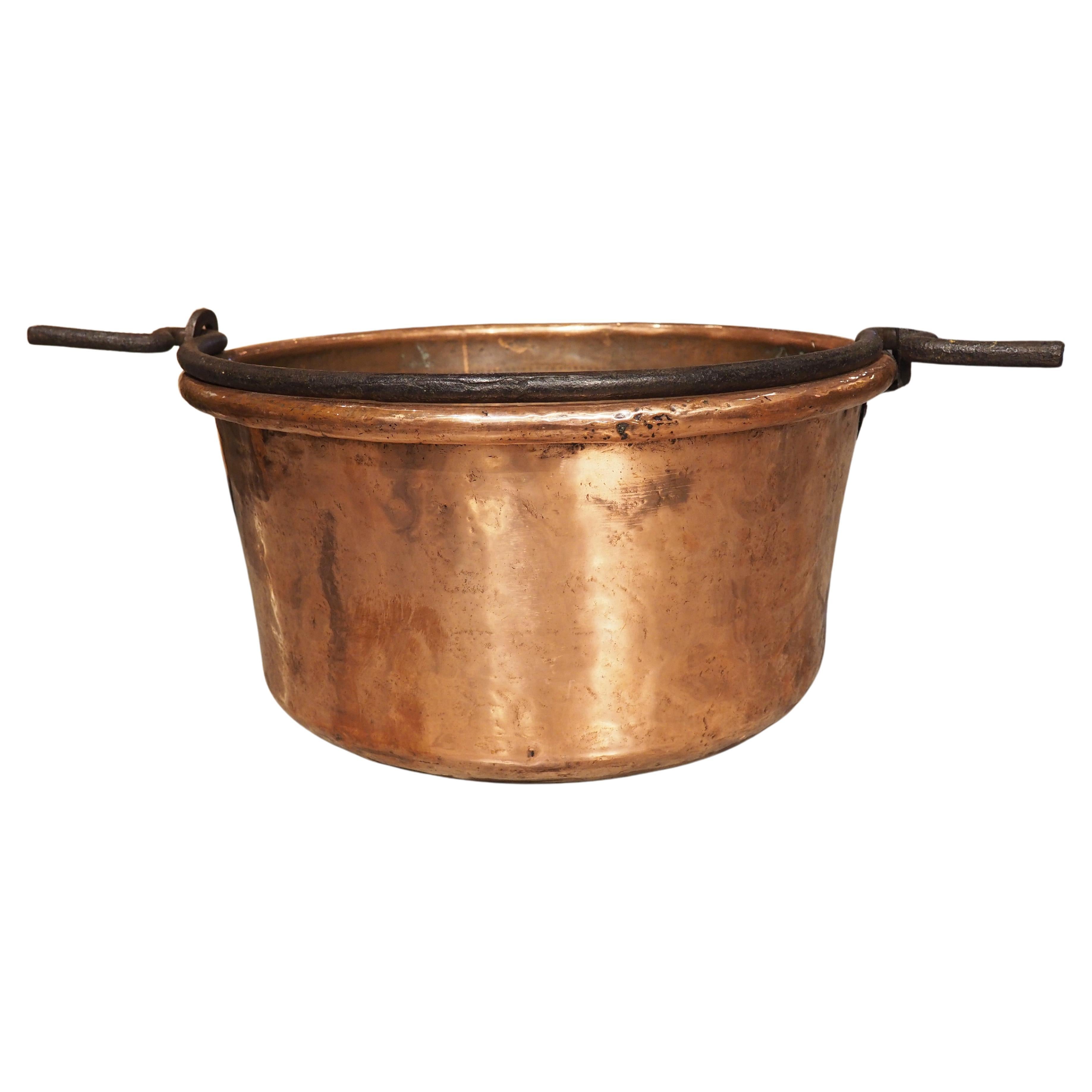 Antique Polished Copper Chaudron or Wine Cooler, Wrought Iron Handle, circa 1850 For Sale