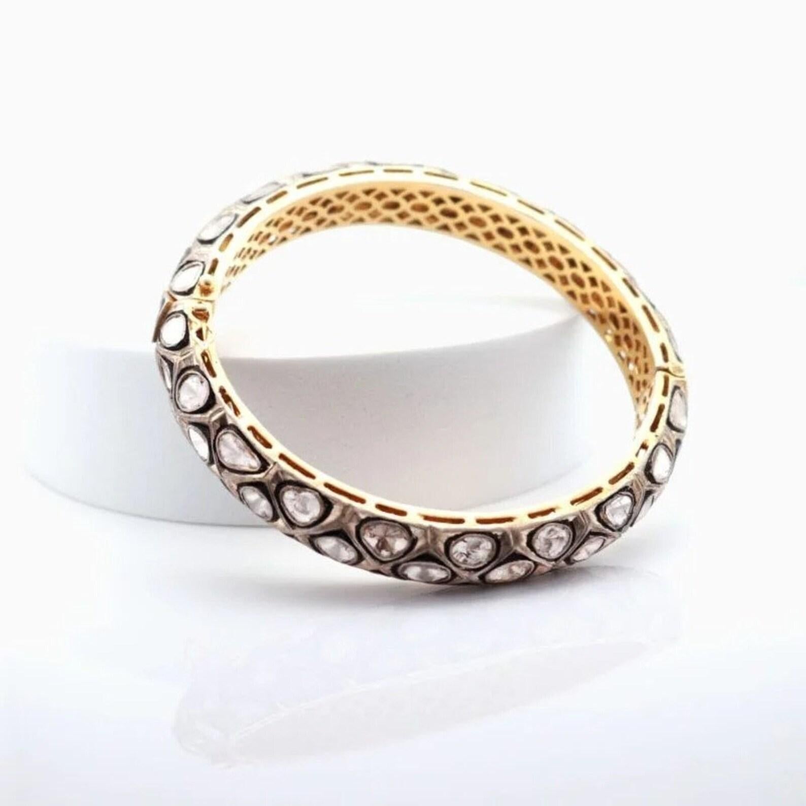 Antique Polki Diamond Bracelet Natural Diamond Victorian  Bracelet
Bracelet Width : 2.4 Inc

Weight : 31 gram approx 
Gemstone: Diamond


A P P R O X T I M E

All items are custom made to order. Our approx time is about 6 - 10 business days. This