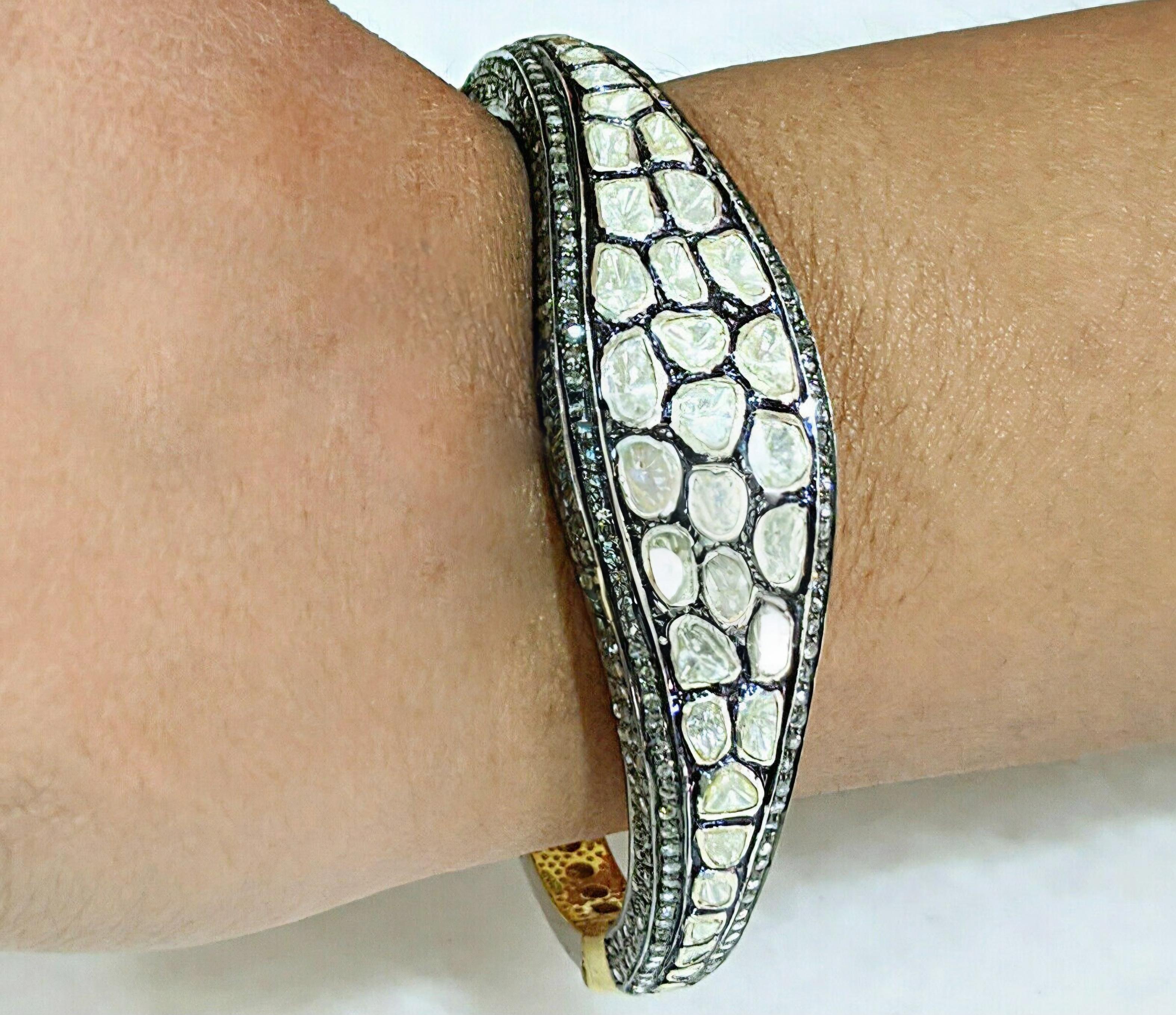 Antique Polki Diamond Bracelet Natural Diamond Victorian  Bracelet
Bracelet Width : 2.45 Inc

Weight :  20  to 25 gram approx  depending  on size customized 
Gemstone:  Natural polki Diamond


A P P R O X T I M E

All items are custom made to order.