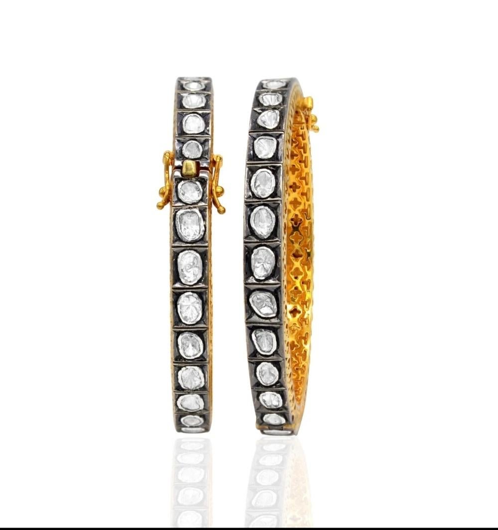 Antique Polki Diamond Bracelet Natural Diamond Victorian  Bracelet  
Bracelet Width : 2.4 Inches ,2.6inch both Size avaliable 

Weight : 35 to 45 gram approx depending on size 
Gemstone: Diamond


A P P R O X T I M E

All items are custom made to