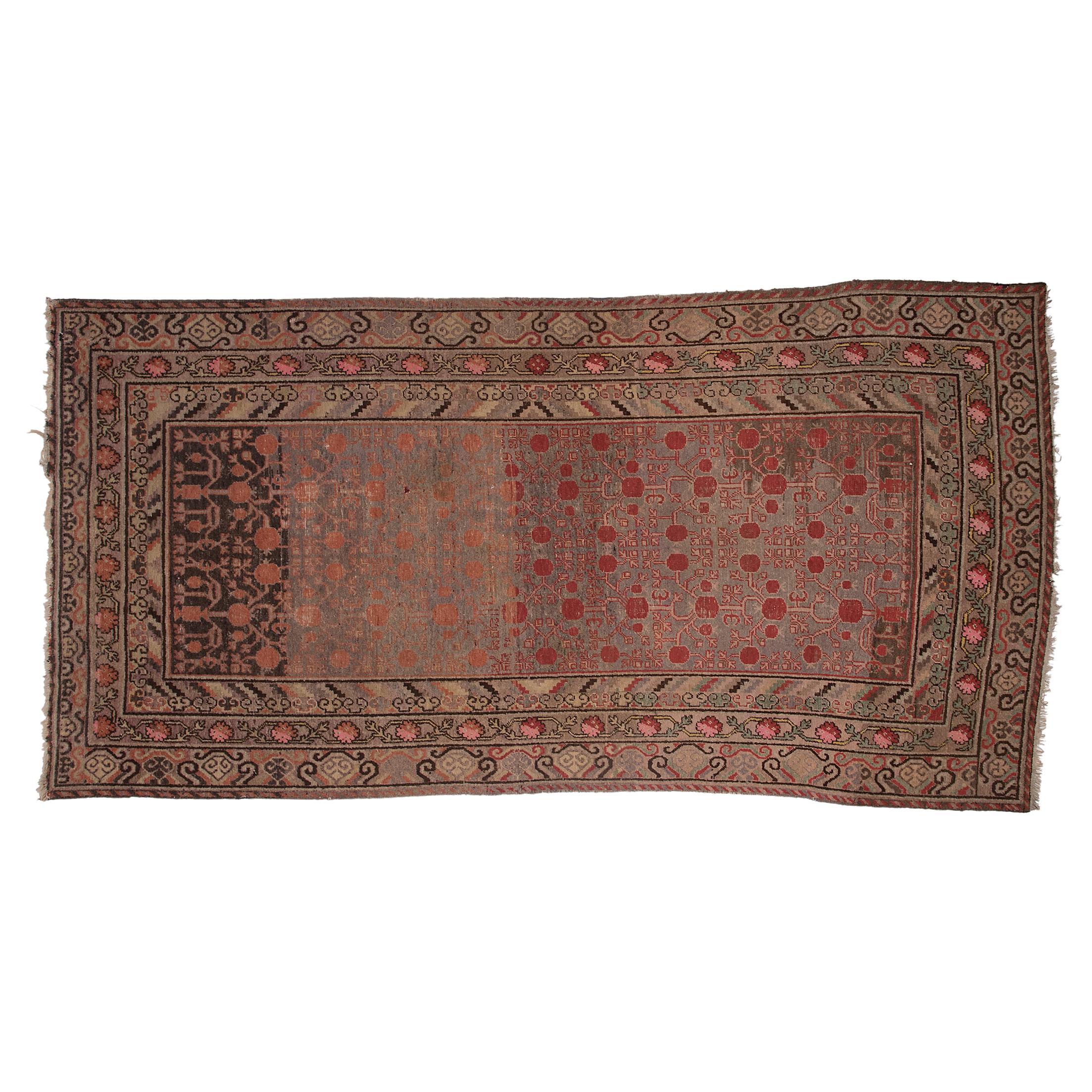 Antiker Samarkand-Teppich aus Granatapfelbaumholz, ca. 1920er Jahre