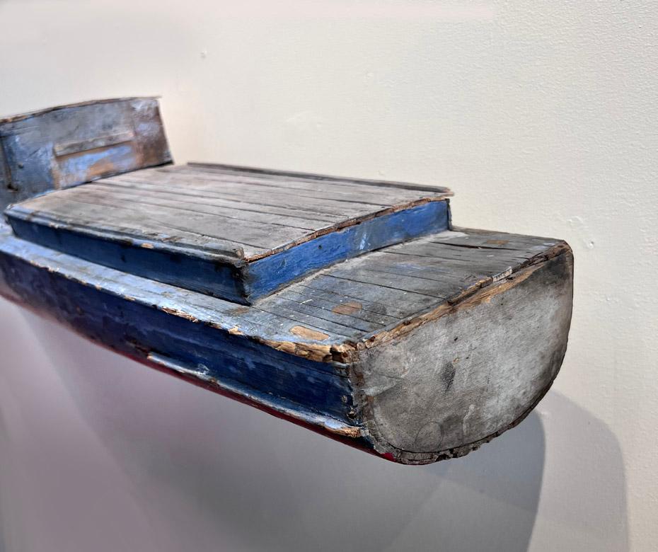 Antique Pond Boat In Distressed Condition For Sale In Sag Harbor, NY