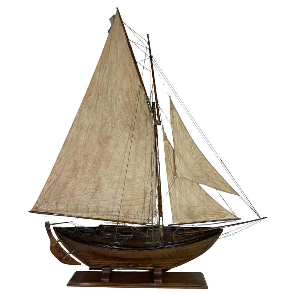A Victorian shipyard model of a sloop For Sale at 1stDibs