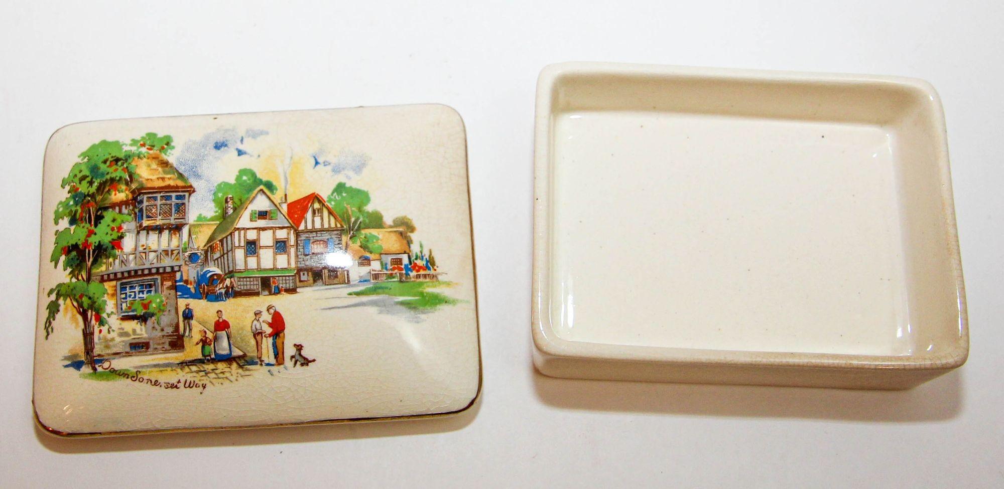 Antigua Caja de Porcelana Inglesa Fabricada por L & Sons ltd Hanley Staffordshire en Bueno estado para la venta en North Hollywood, CA