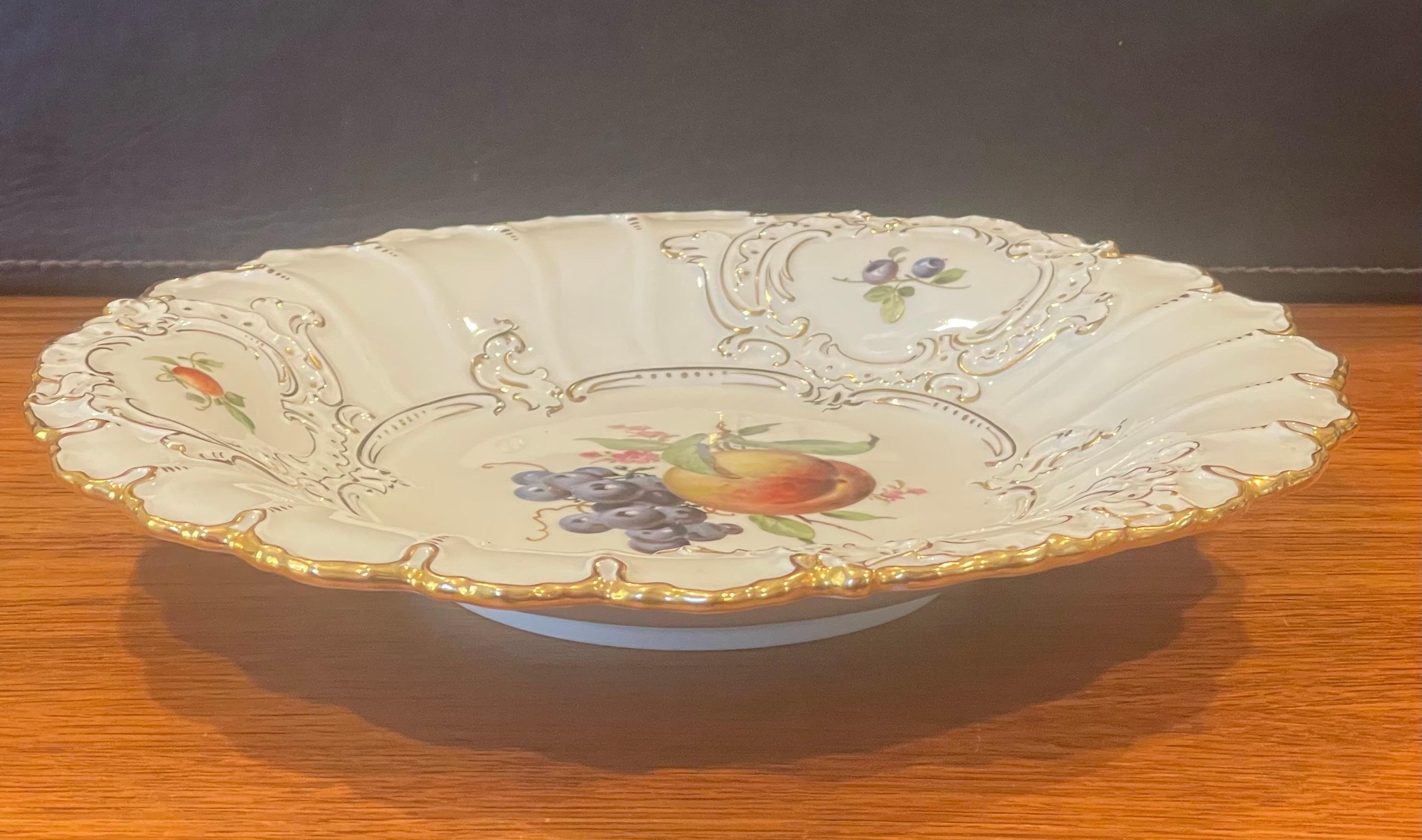 Antique Porcelain Cabinet Bowl by Meissen In Good Condition For Sale In San Diego, CA