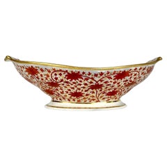 Antiker Tafelaufsatz aus Porzellan, handbemalt mit rotem Chrysanthemen-Muster, 1820