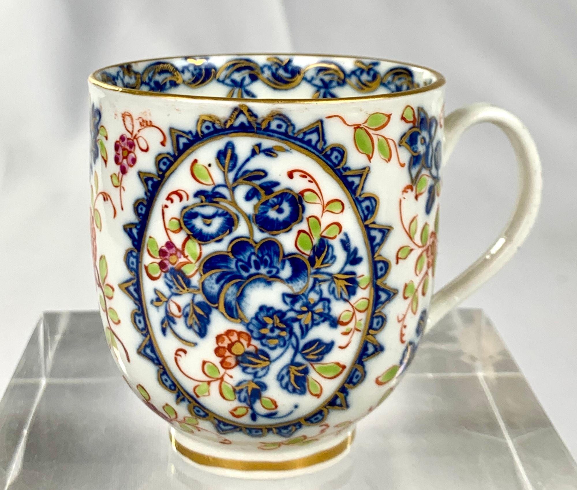 Antike Porzellanschale und Untertasse aus der ersten Periode Worcester 18. Jahrhundert, um 1775 im Angebot 3