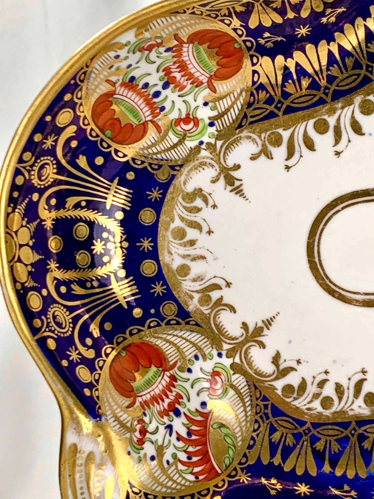 19th Century Mario Buatta Cabinet Set Five Imari Pattern Hand Painted Worcester Dishes C-1810