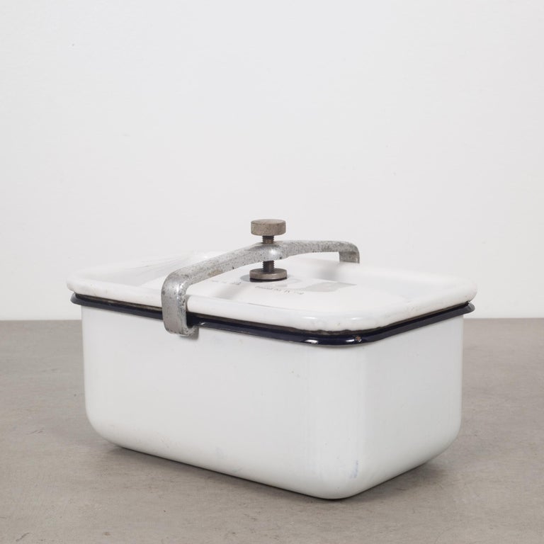 Antique Porcelain Food Storage Containers/Plates, circa 1918 For Sale