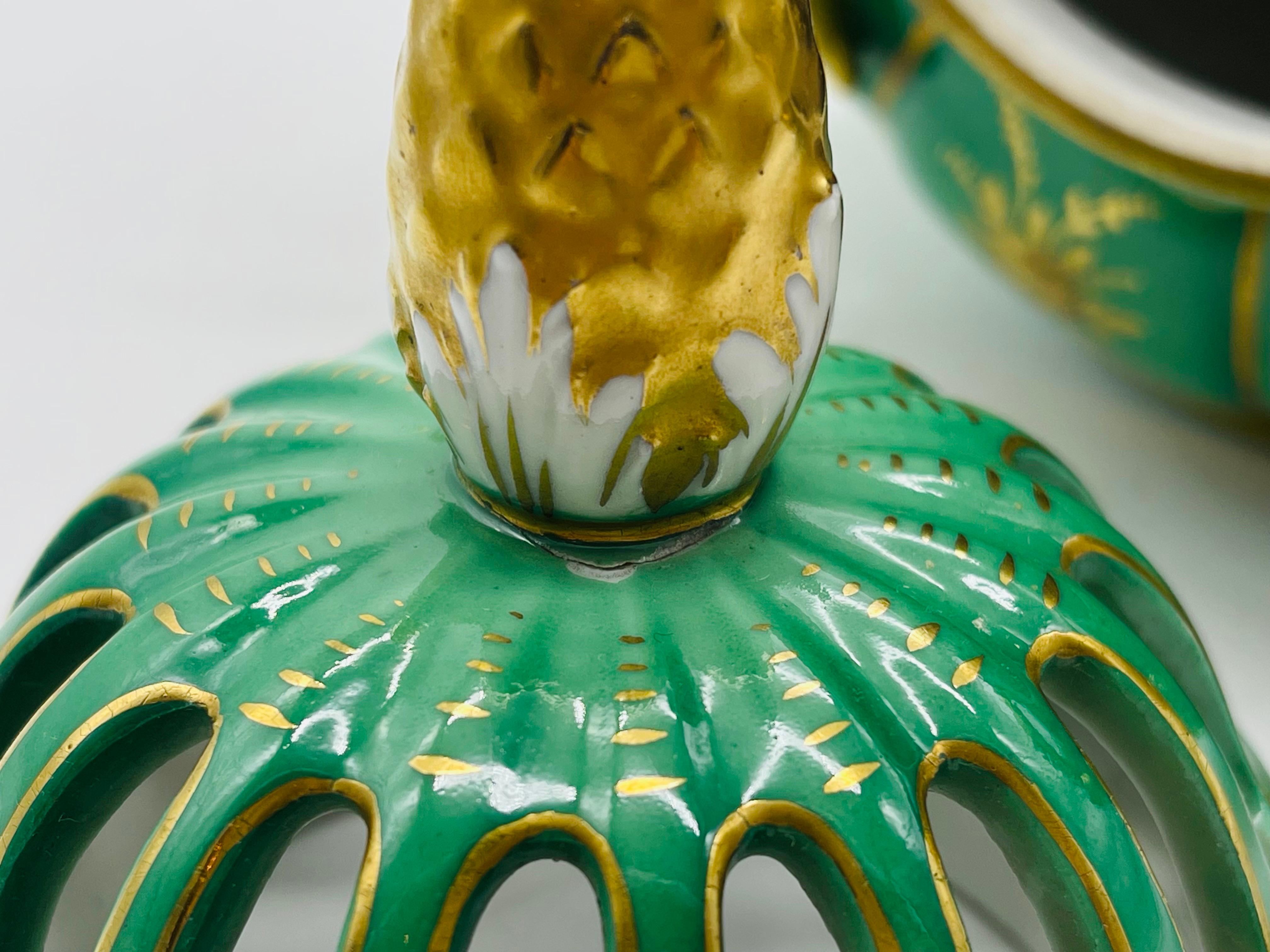 antichi vasi di porcellana a testa d'ariete Dresden Porcelain in vendita 13