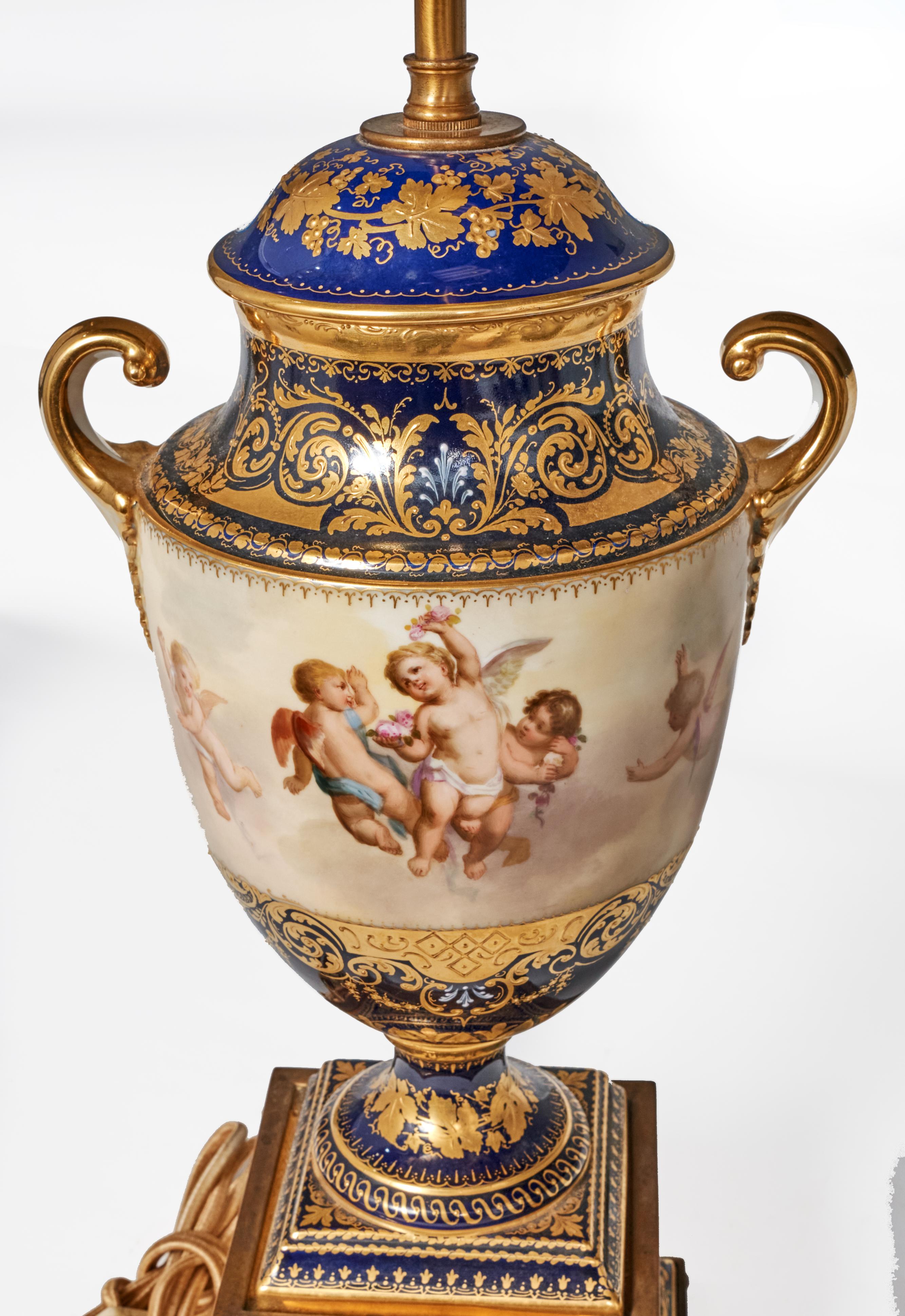 Austrian Antique Porcelain Royal Vienna Table Lamp Artist Signed