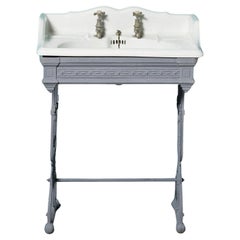 Vasque en porcelaine antique avec Stand en fonte