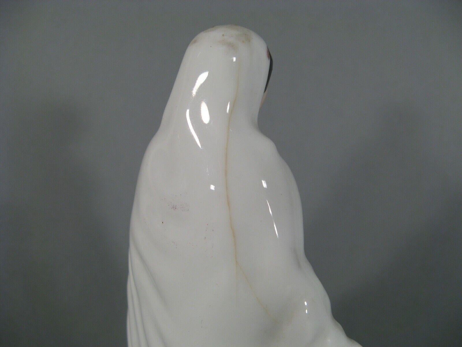 Antique Porcelain Statue of the Virgin Mary from Paris 19th century - 1Y123 5