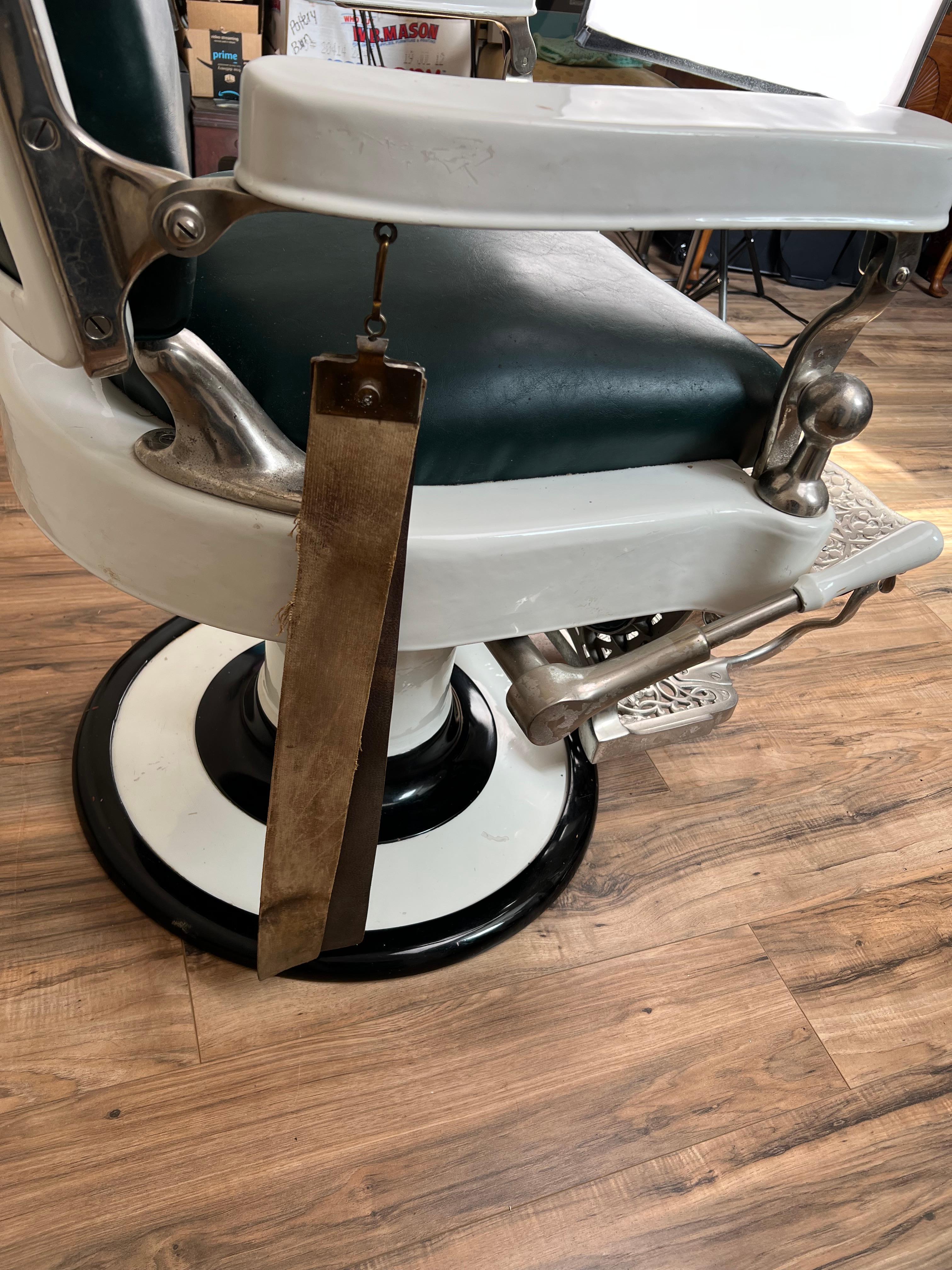 Antique Porcelain Theo A Kochs, Chicago Barber Chair c. 1920 For Sale 2