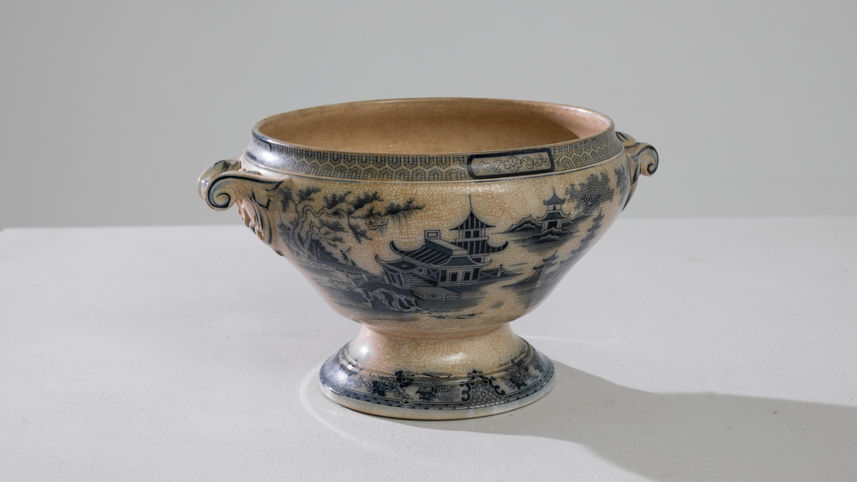 Chinese Antique Porcelain Tureen