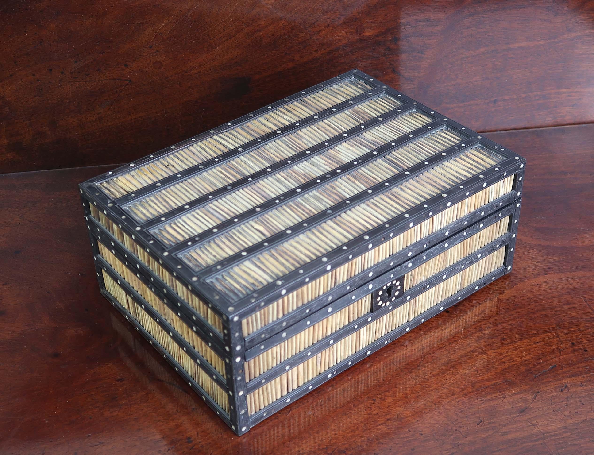 Jolie boîte à piquants

Ebène et piquants de porc-épic

Bon état

Livraison gratuite au Royaume-Uni.

VEUILLEZ NOTER que ce produit n'est disponible qu'au Royaume-Uni pour le moment. Je souhaite obtenir des conseils sur l'exemption de la Cites pour