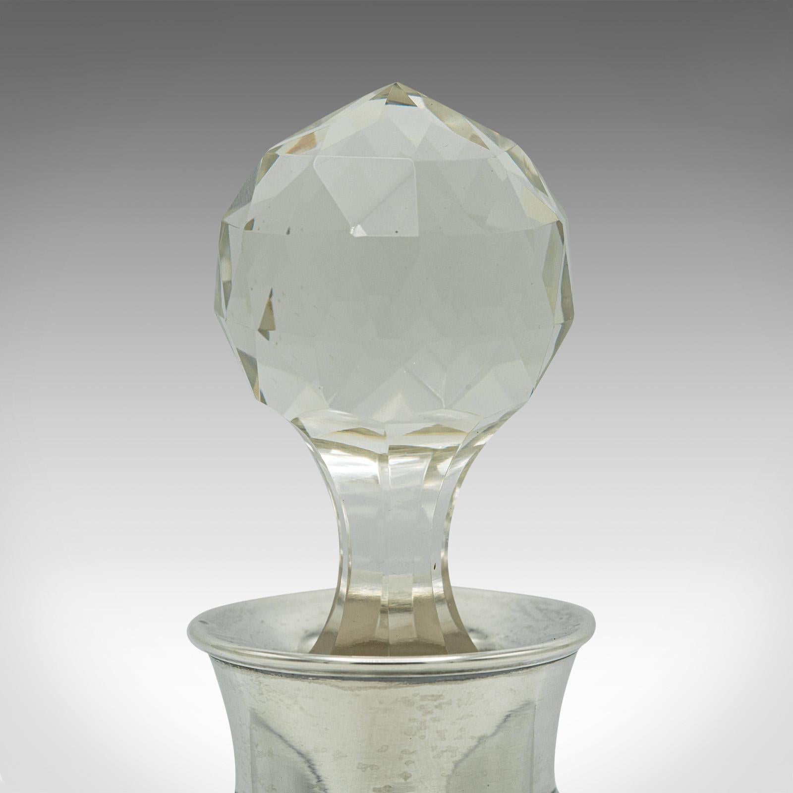 Carafe à Port Ancienne Anglaise, Verre, Argent, Birmingham, Édouardien, Daté de 1907 en vente 3