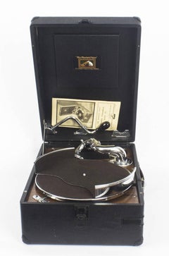 Antique Portable HMV Gramophone, Mod 102 and Disc Carrier, 1934