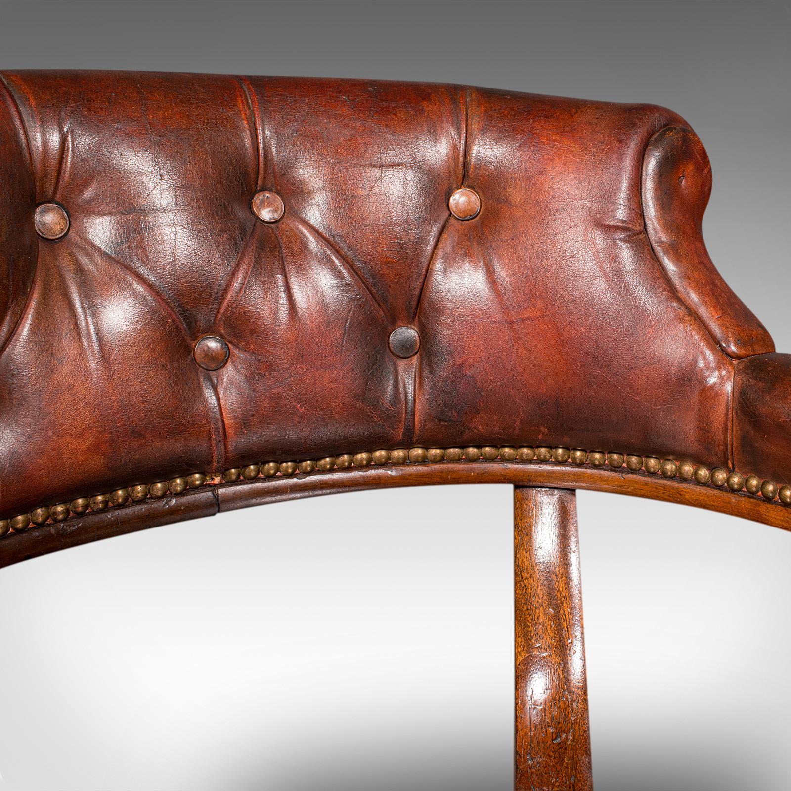 Ancienne chaise de salle Porter, anglaise, cuir, siège de bureau rotatif, victorienne, 1880 en vente 3