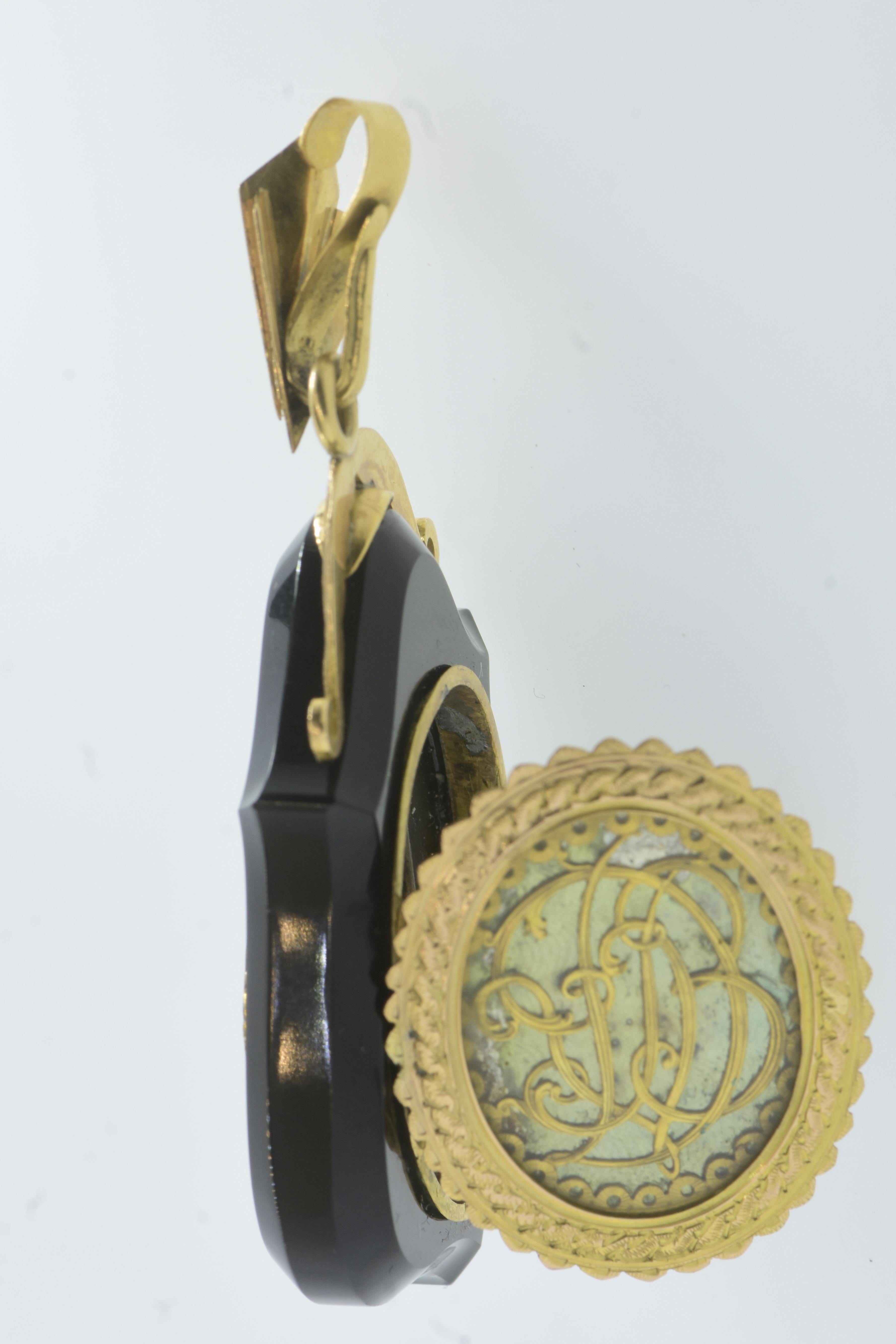 Antique Portrait Enamel, Gold and Rose cut Diamond locket Pendant, c. 1860 For Sale 4