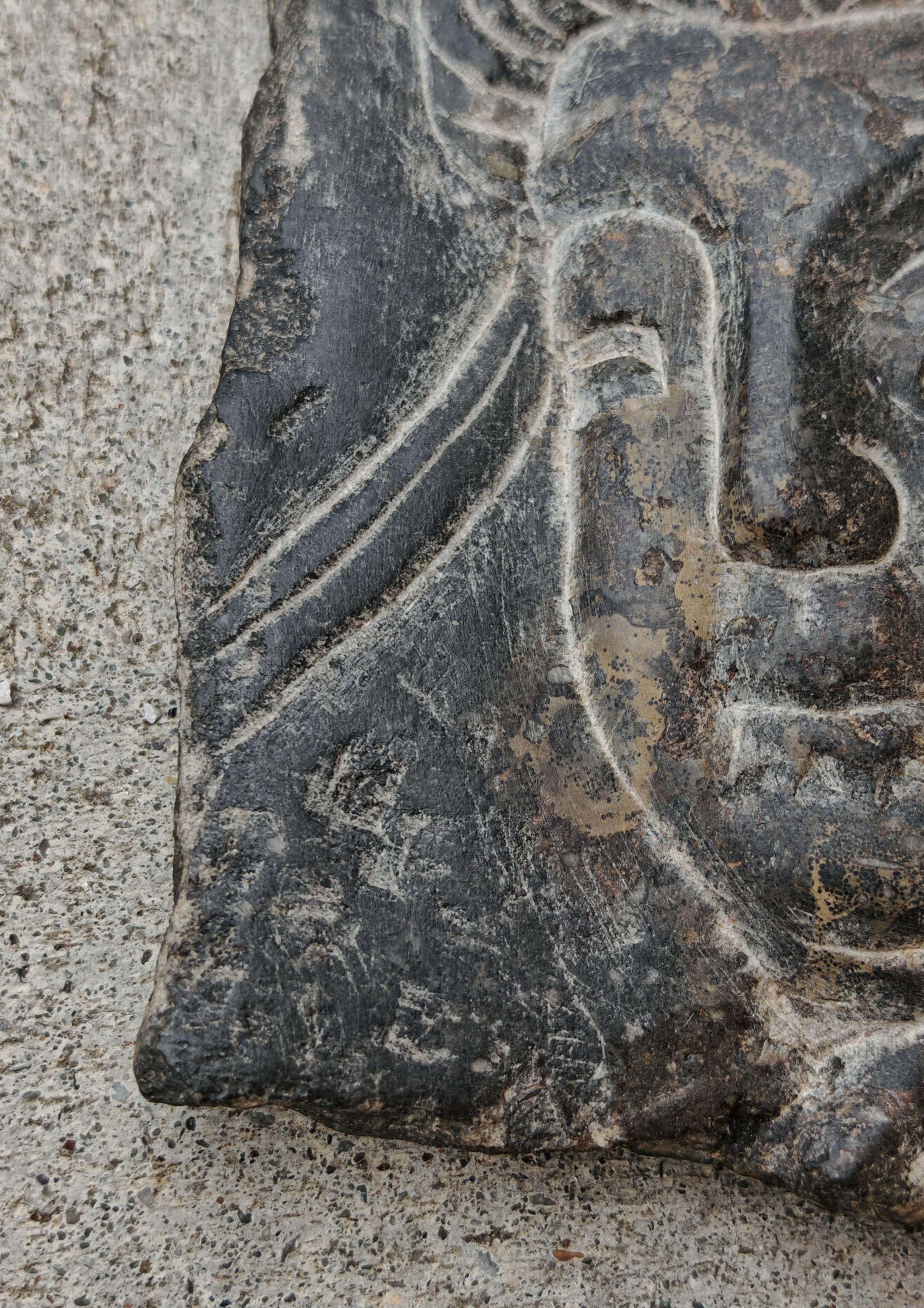 Antikes Porträt von Buddah, handgeschnitzt in Stein, 19. Jahrhundert im Angebot 2