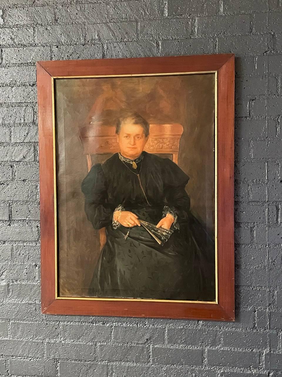Other Antique Portrait Oil Painting of Old Lady For Sale