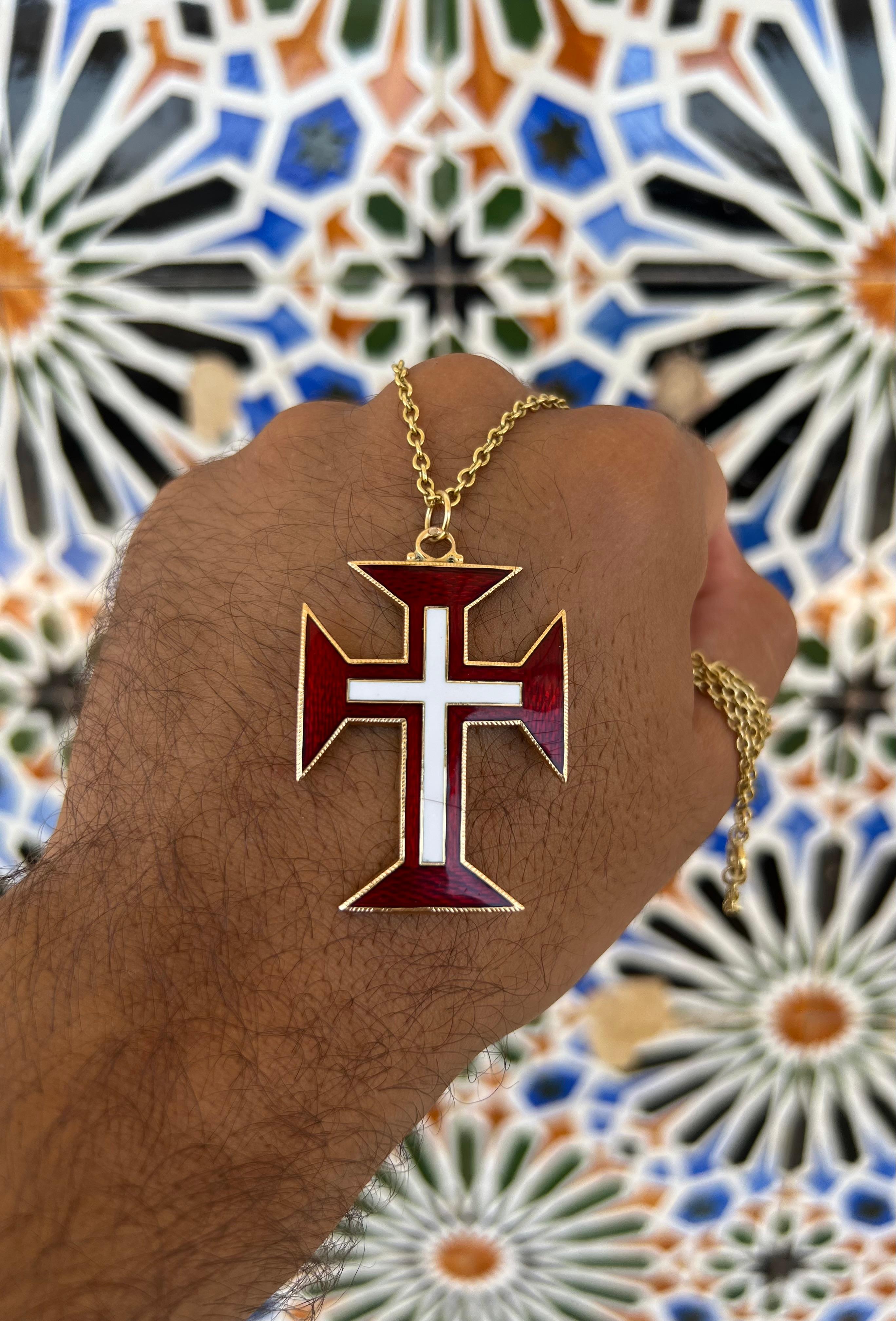 Cruz portuguesa antigua de oro de 19 quilates esmaltada en Bastante bueno estado para la venta en Amsterdam, NL