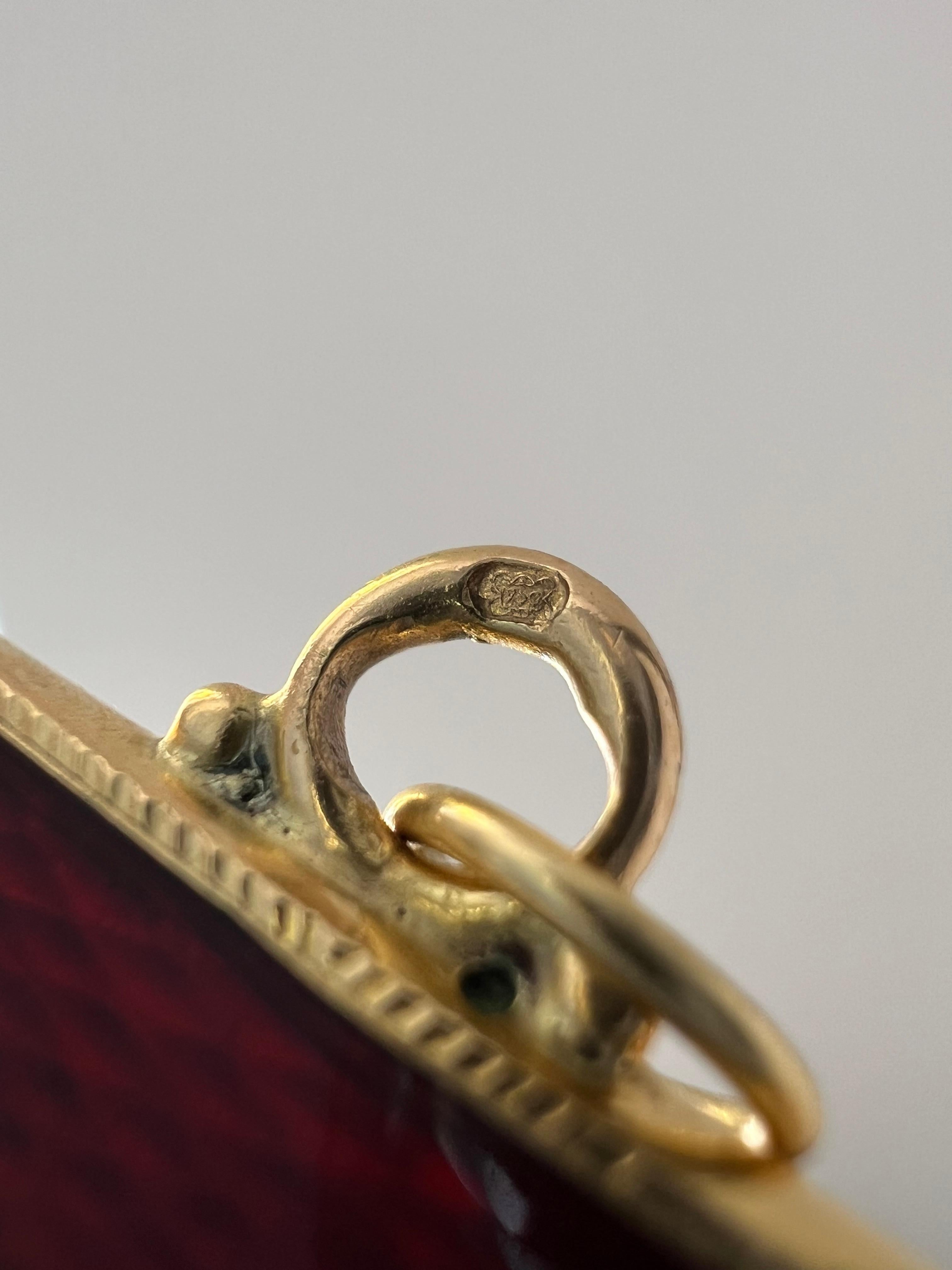 Cruz portuguesa antigua de oro de 19 quilates esmaltada en venta 2