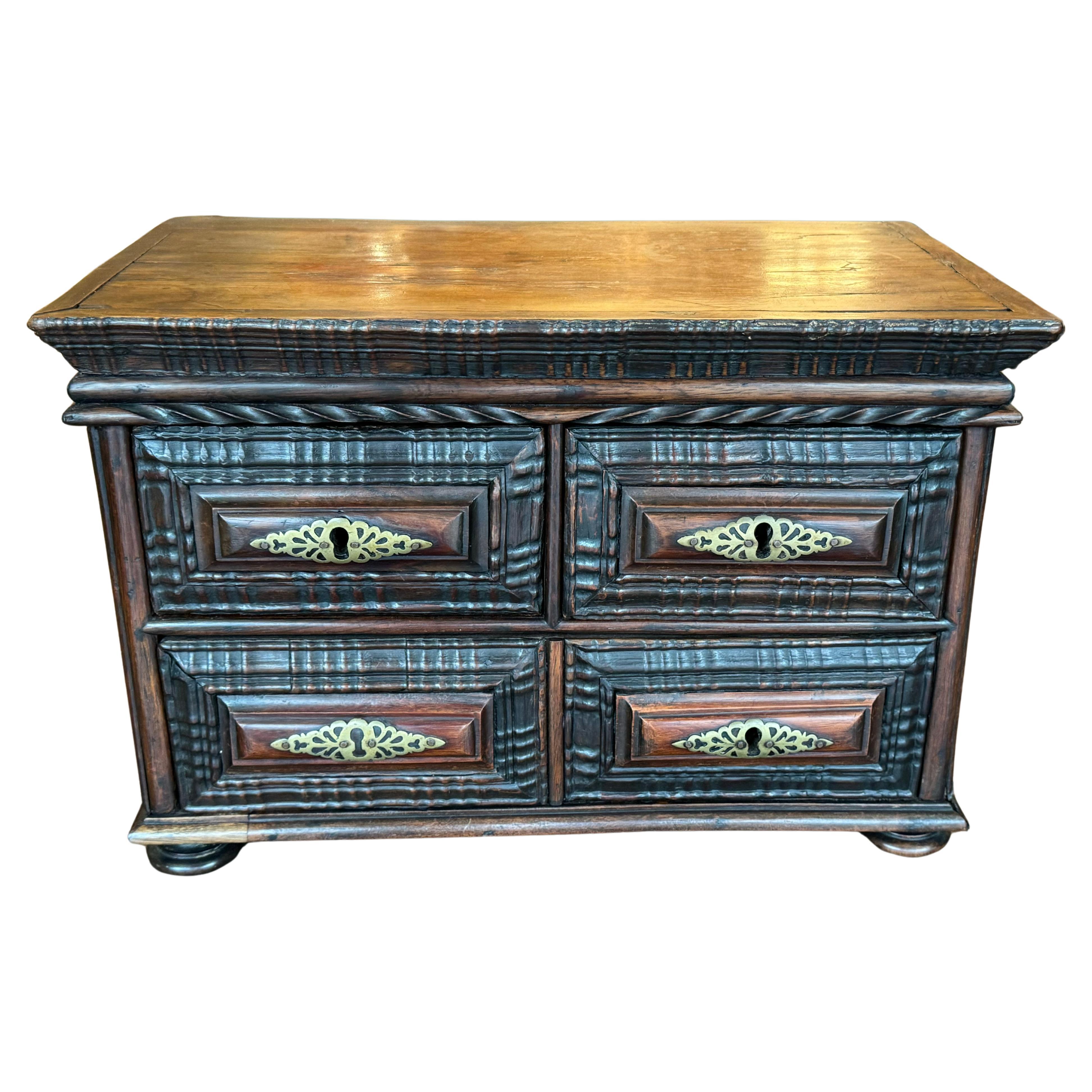 Portuguese Rosewood Baroque Chest, Circa 1830
Suited for Jewelry, Occasional Storage, or Decorative Use
Sourced by Martyn Lawrence Bullard from Lisbon, Portugal