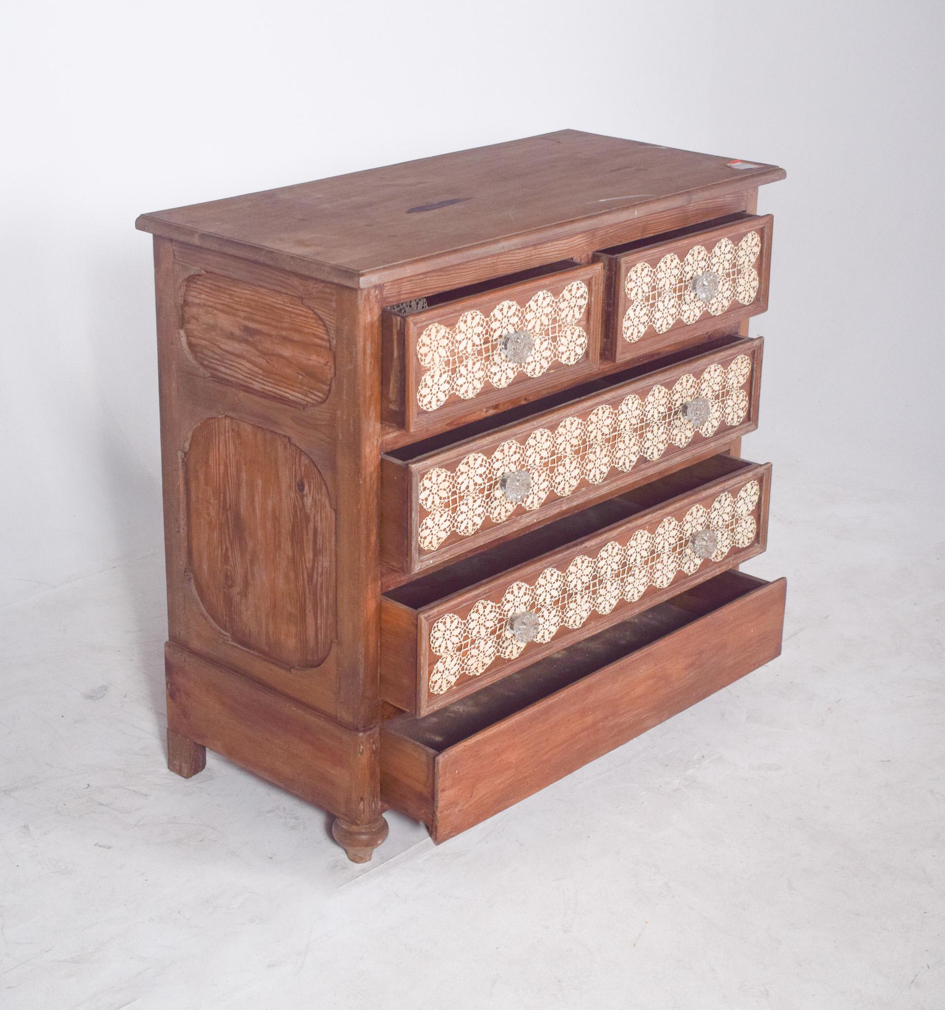 Wood Antique Portuguese Chest of Drawers with Crochet For Sale