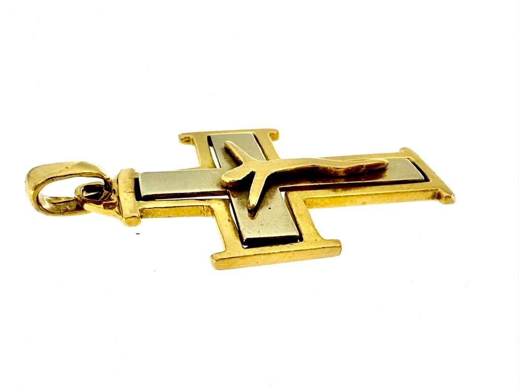 Crucifix portugais ancien en or jaune et blanc de 19 carats Unisexe en vente