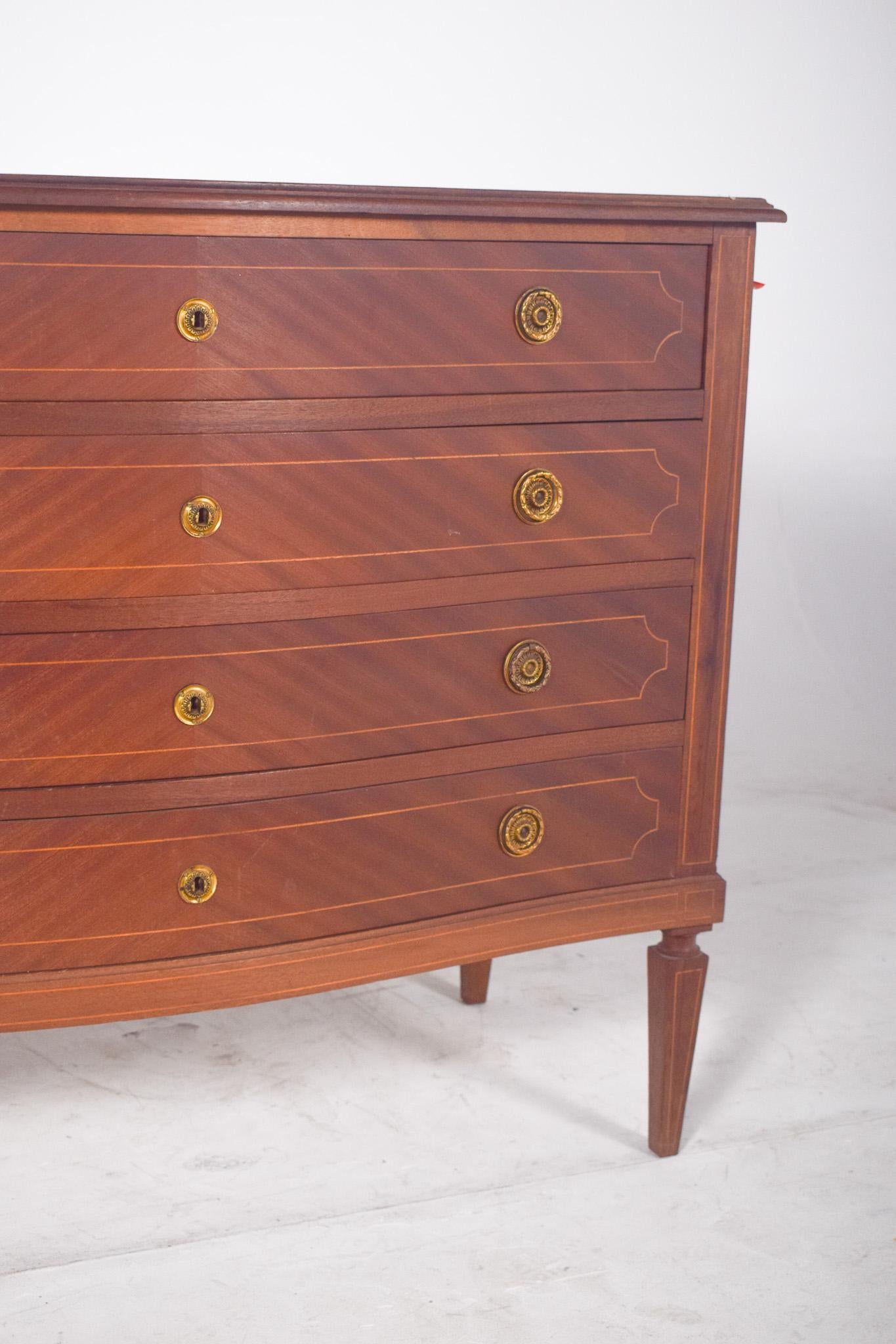 Antique Portuguese D. Maria-Style Chest of Drawers In Good Condition For Sale In Lisboa, Lisboa