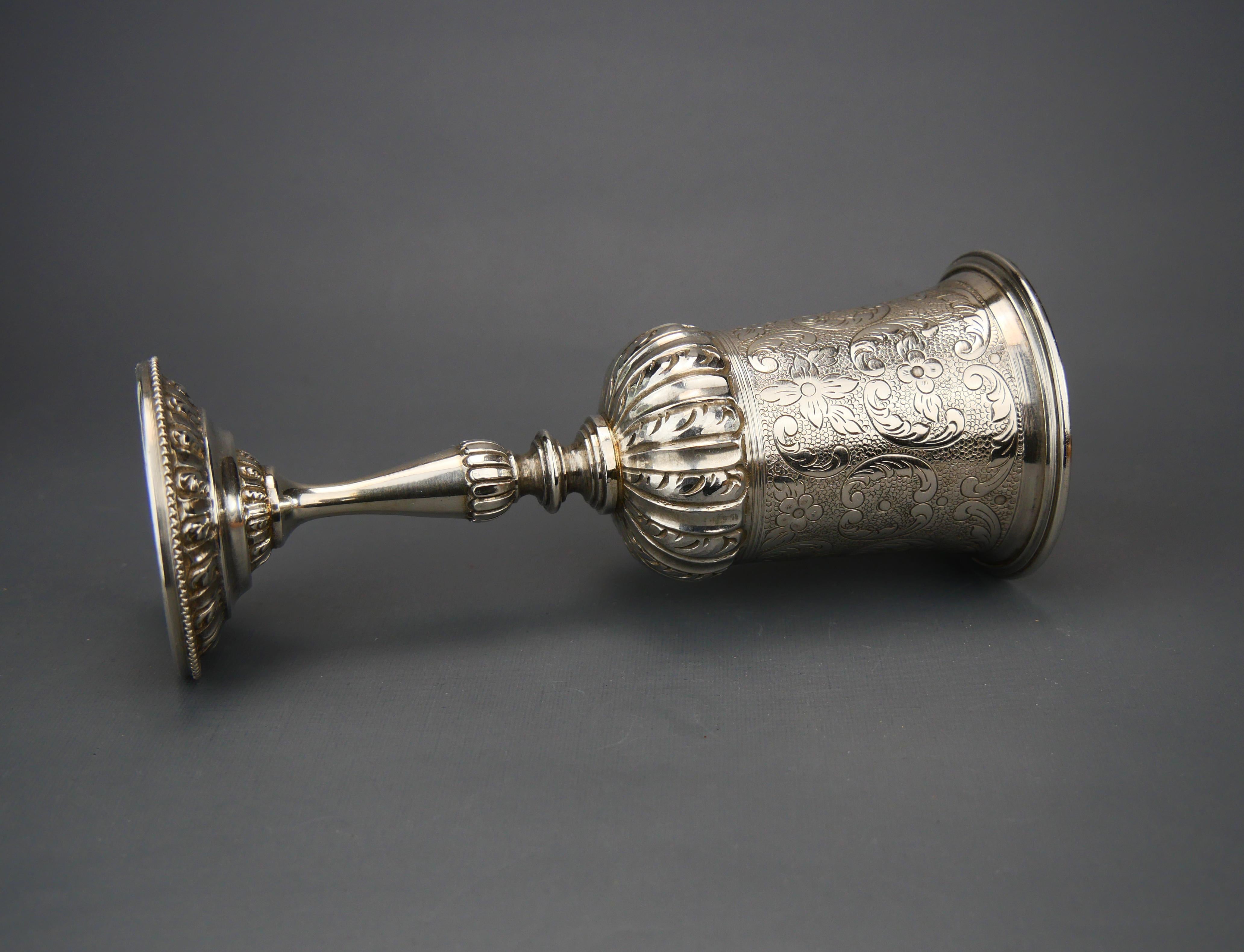 Antica coppa a calice portoghese in argento massiccio 833 / 173 gr in vendita 2