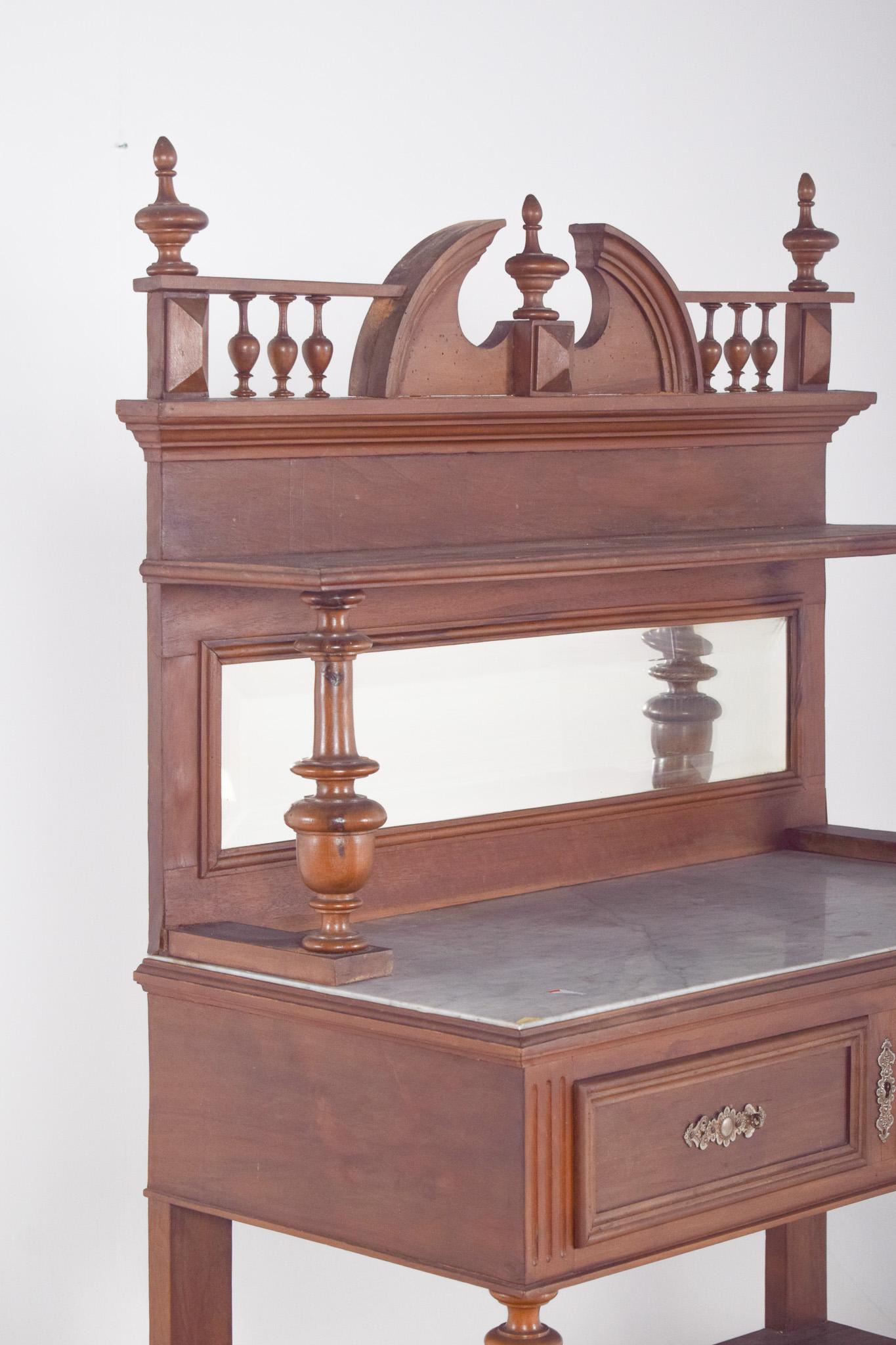 Bois Ancien cabinet de sculpture portugais de style Henry II en vente