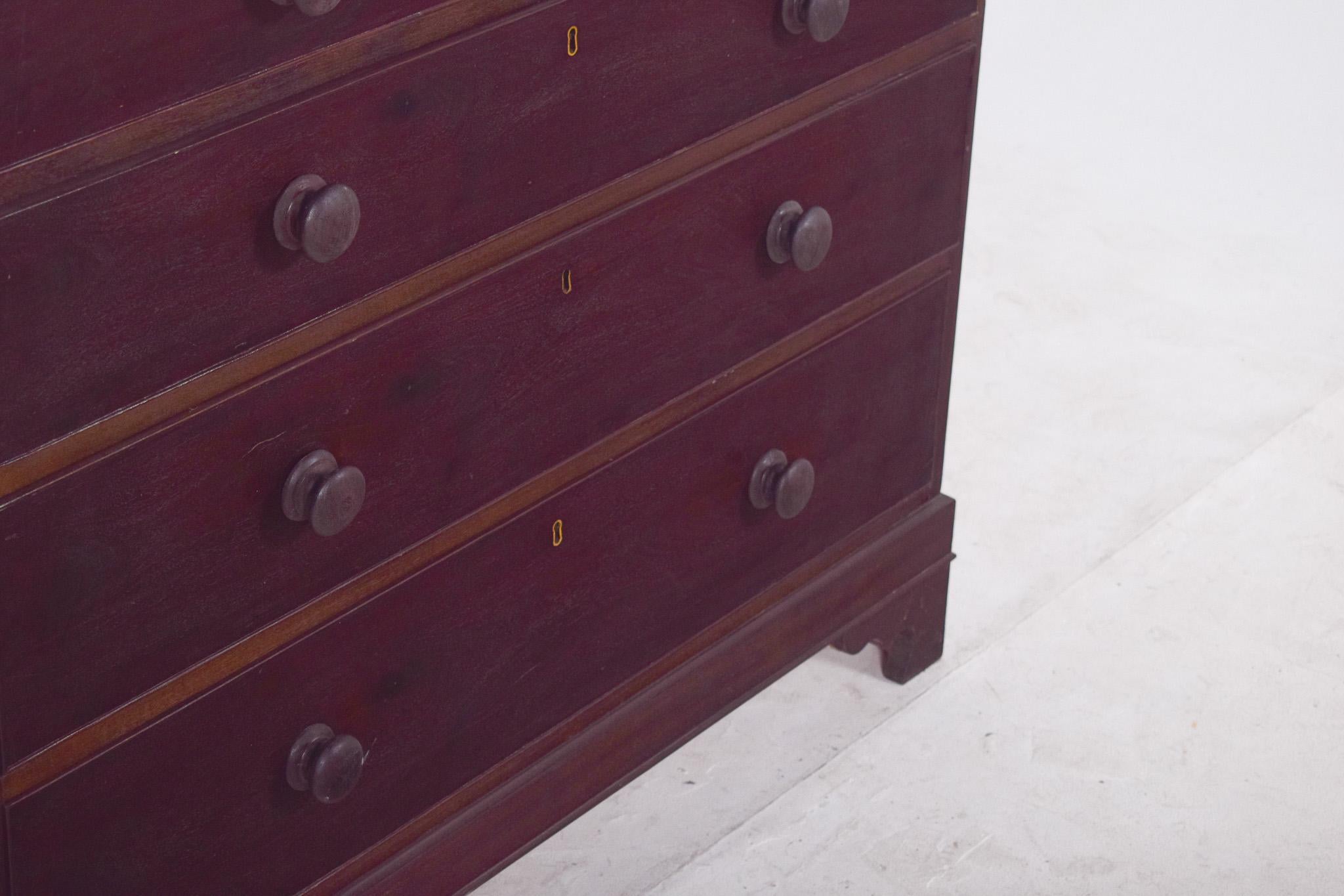 Antique Portuguese Romantic Chest of Drawers For Sale 2