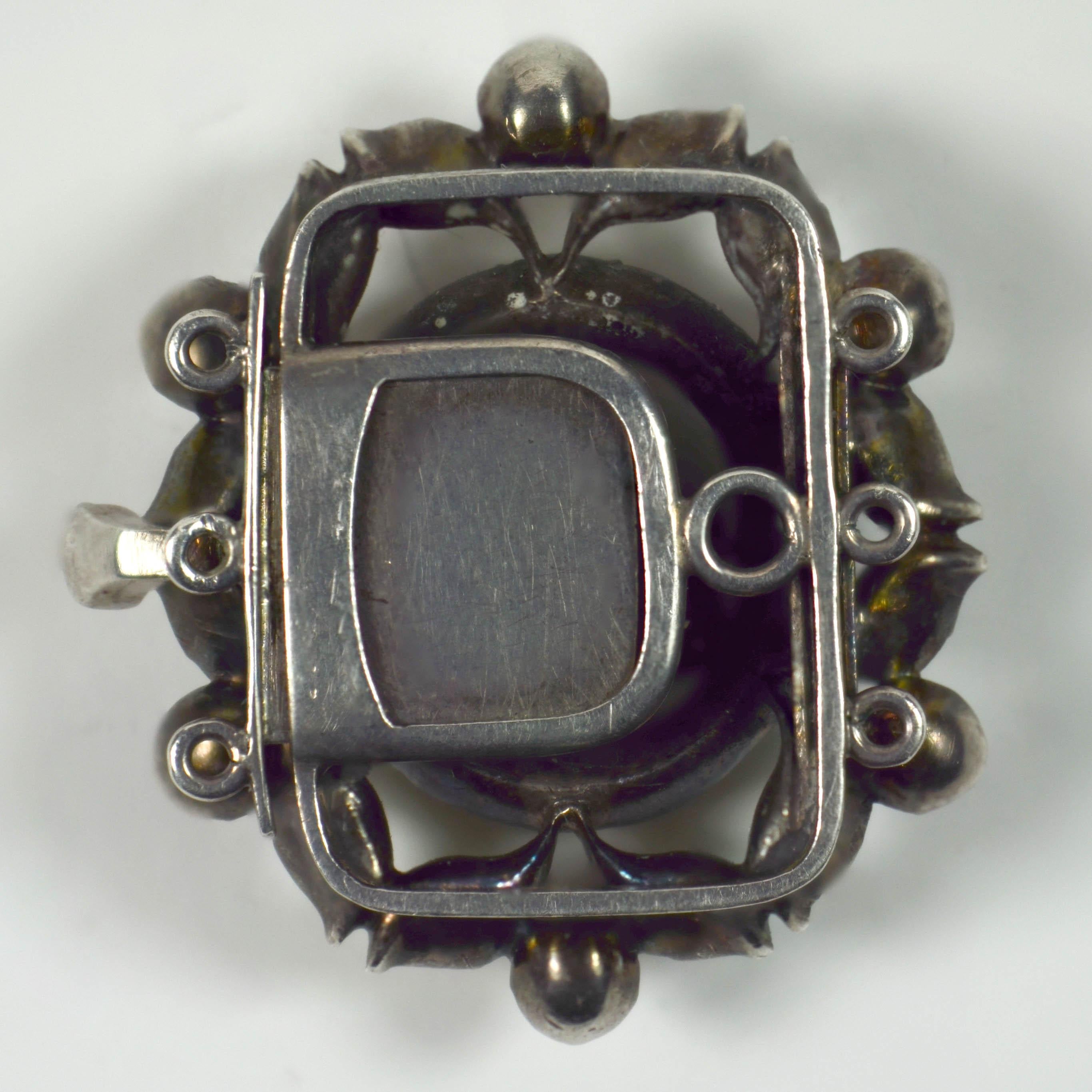 Antique Portuguese Silver Chrysoberyl Floral Clasp, circa 1750 In Good Condition For Sale In London, GB