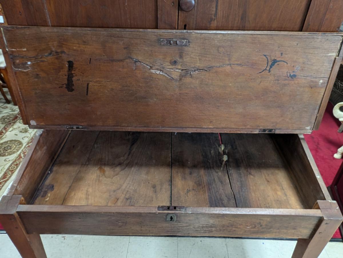 Escritorio antiguo de correos, nogal macizo 4