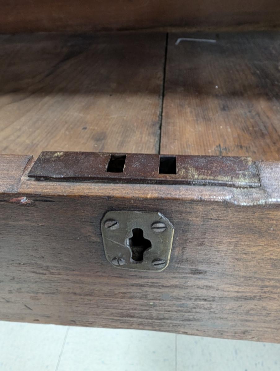Escritorio antiguo de correos, nogal macizo 6
