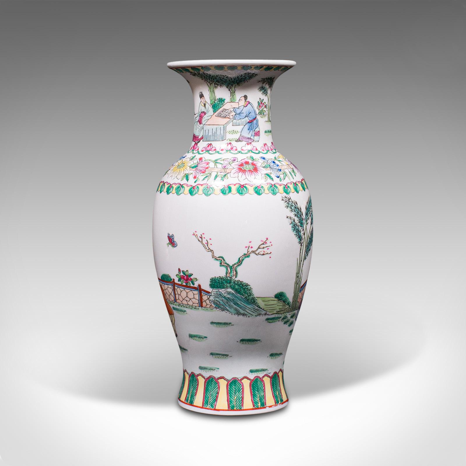 Große Porzellan Hand Porzellan Keramik Hellgrau als Halter oder Deko Objekt 