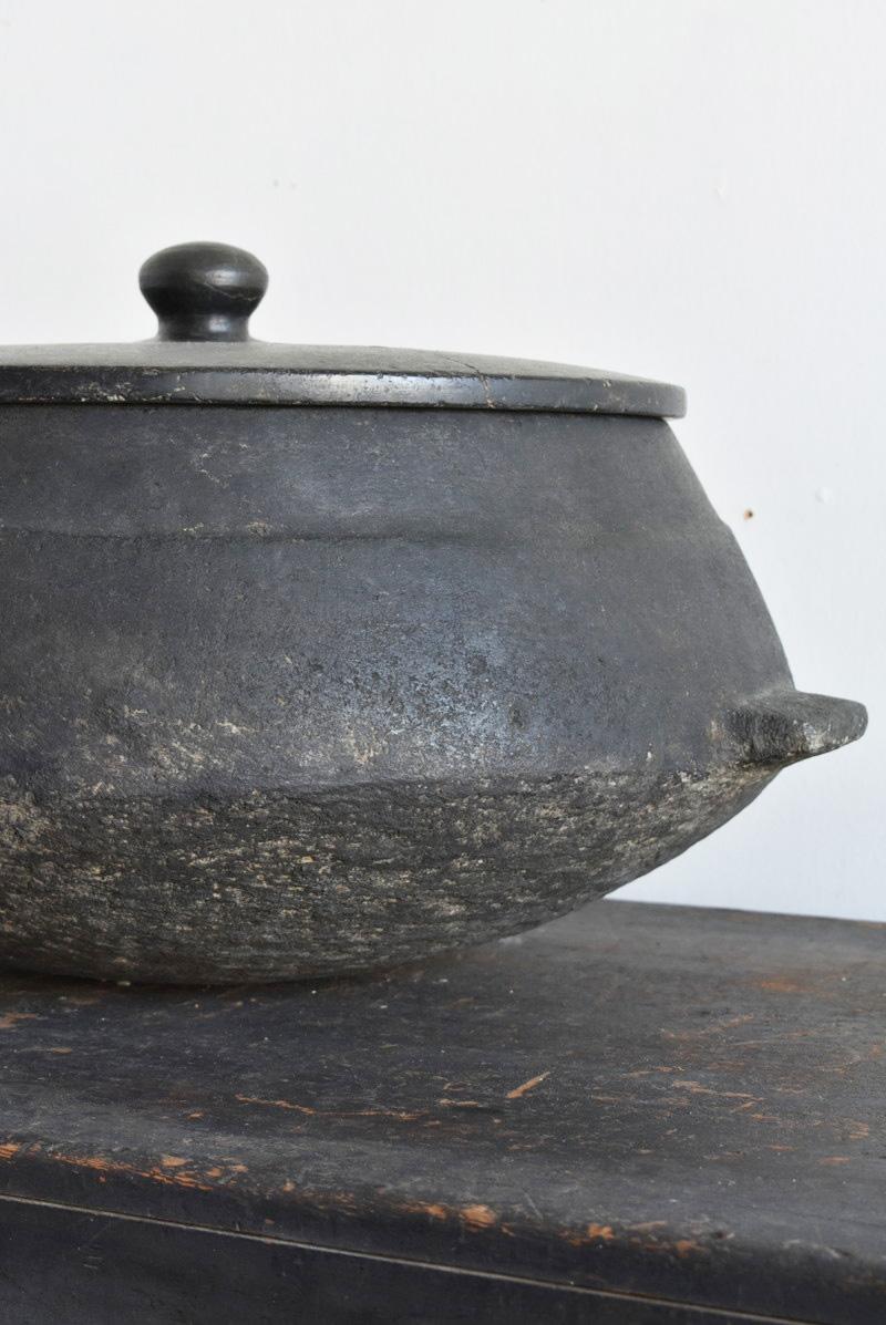 Antique Pot Made of Korean Stone 19th Century/ Rare Vase / Wabi-Sabi / Mingei 7