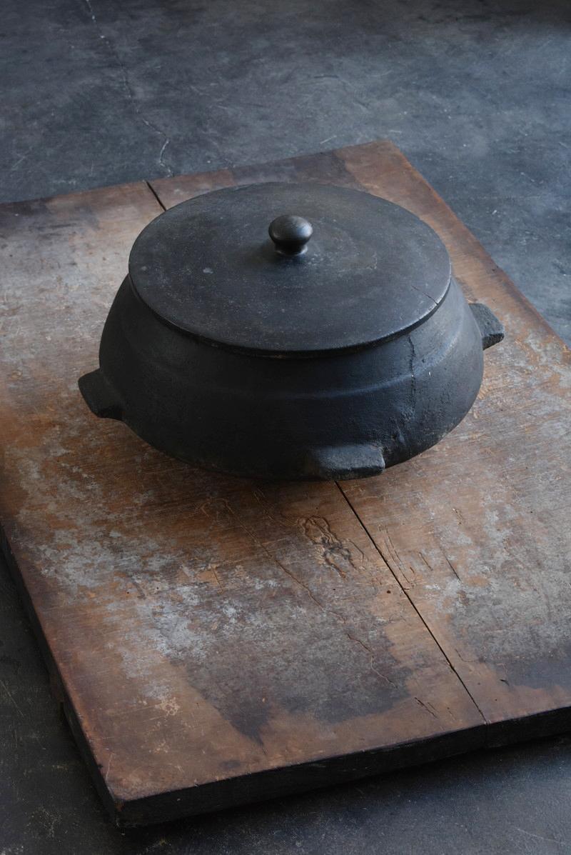 Antique Pot Made of Korean Stone 19th Century/ Rare Vase / Wabi-Sabi / Mingei 9