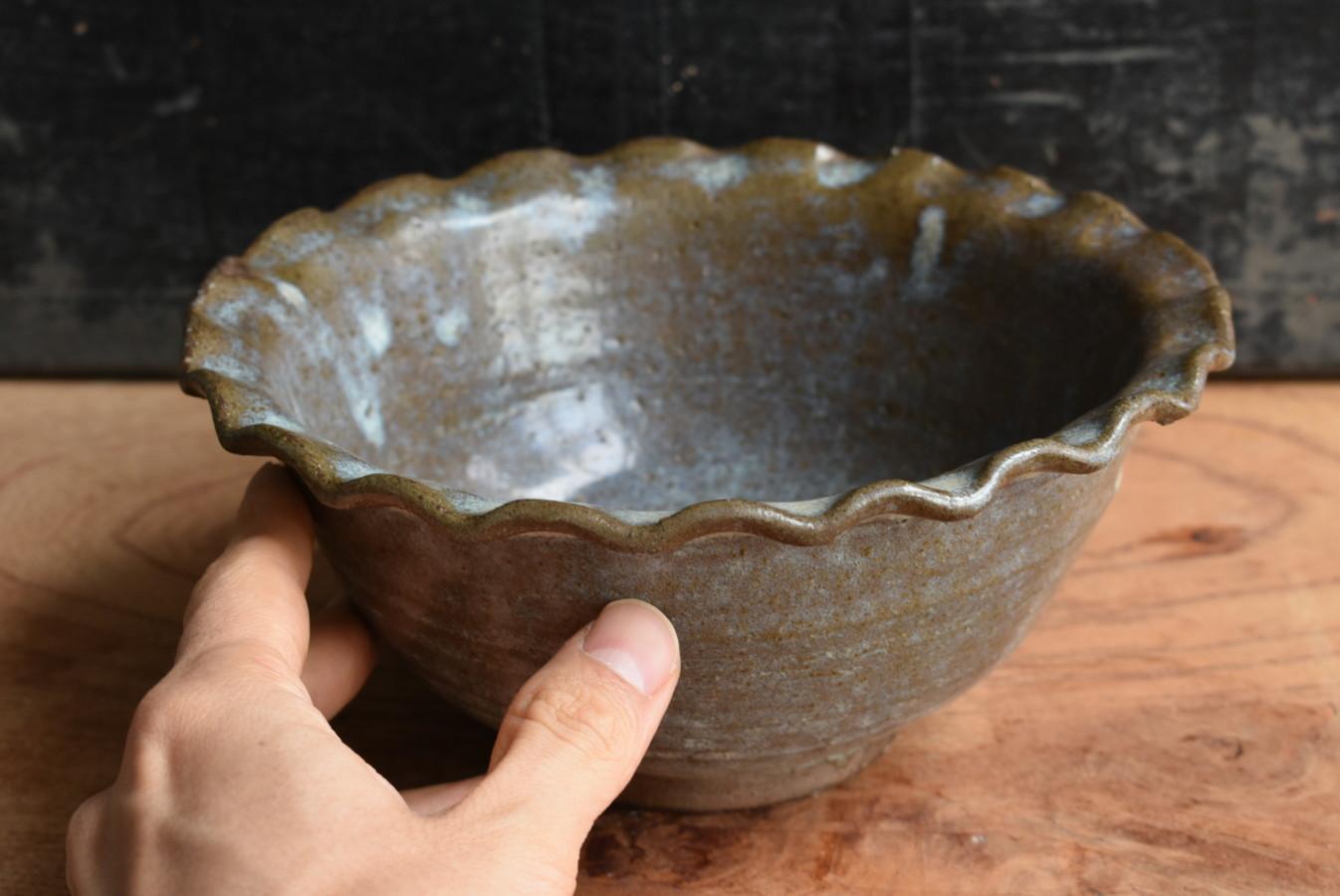 Antique pottery bowl from Kumamoto, Japan / Shodai ware / Edo / 18-19 thcentury For Sale 9