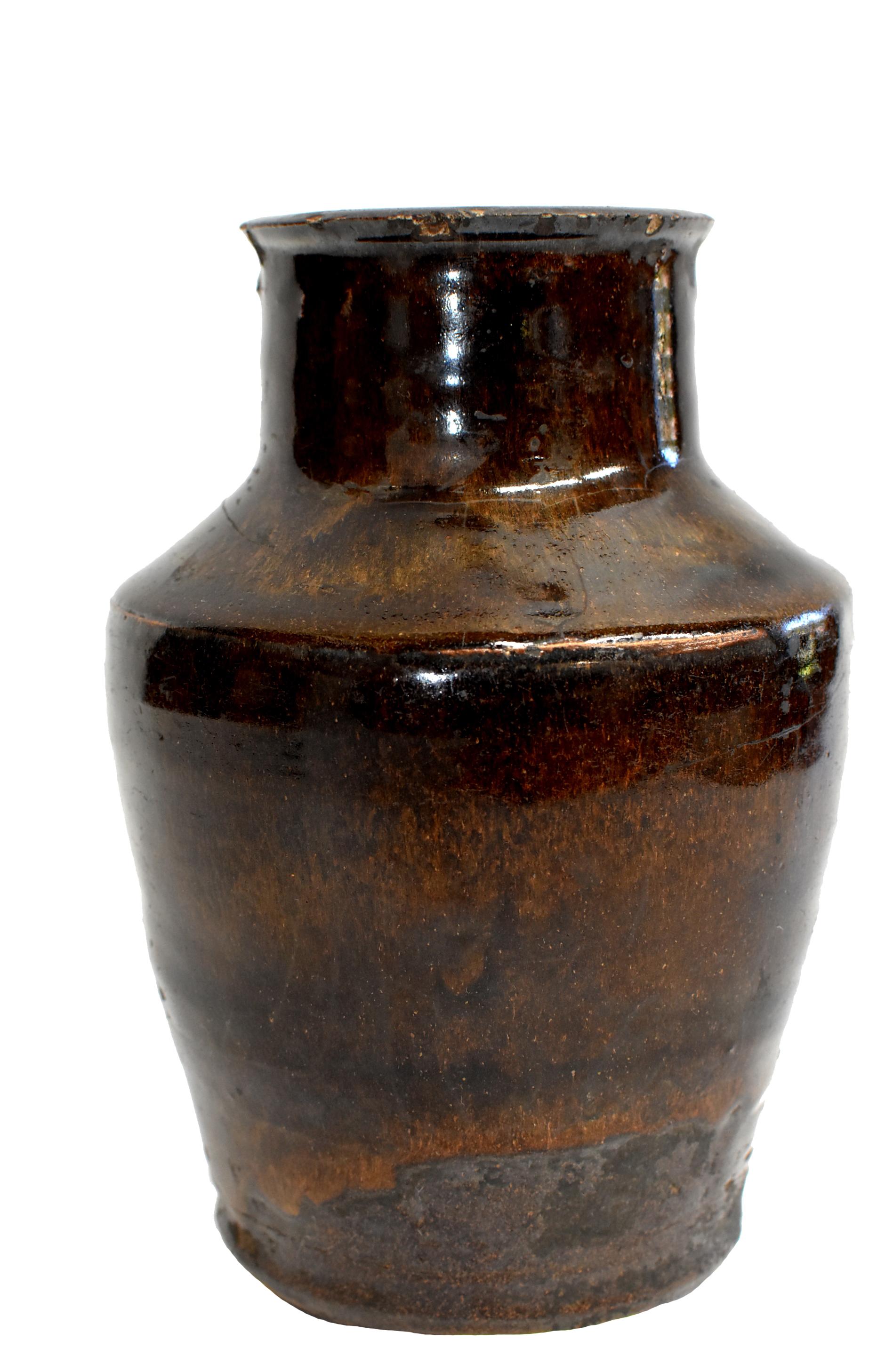 Antique Pottery Jar, with Golden Glaze In Good Condition For Sale In Somis, CA