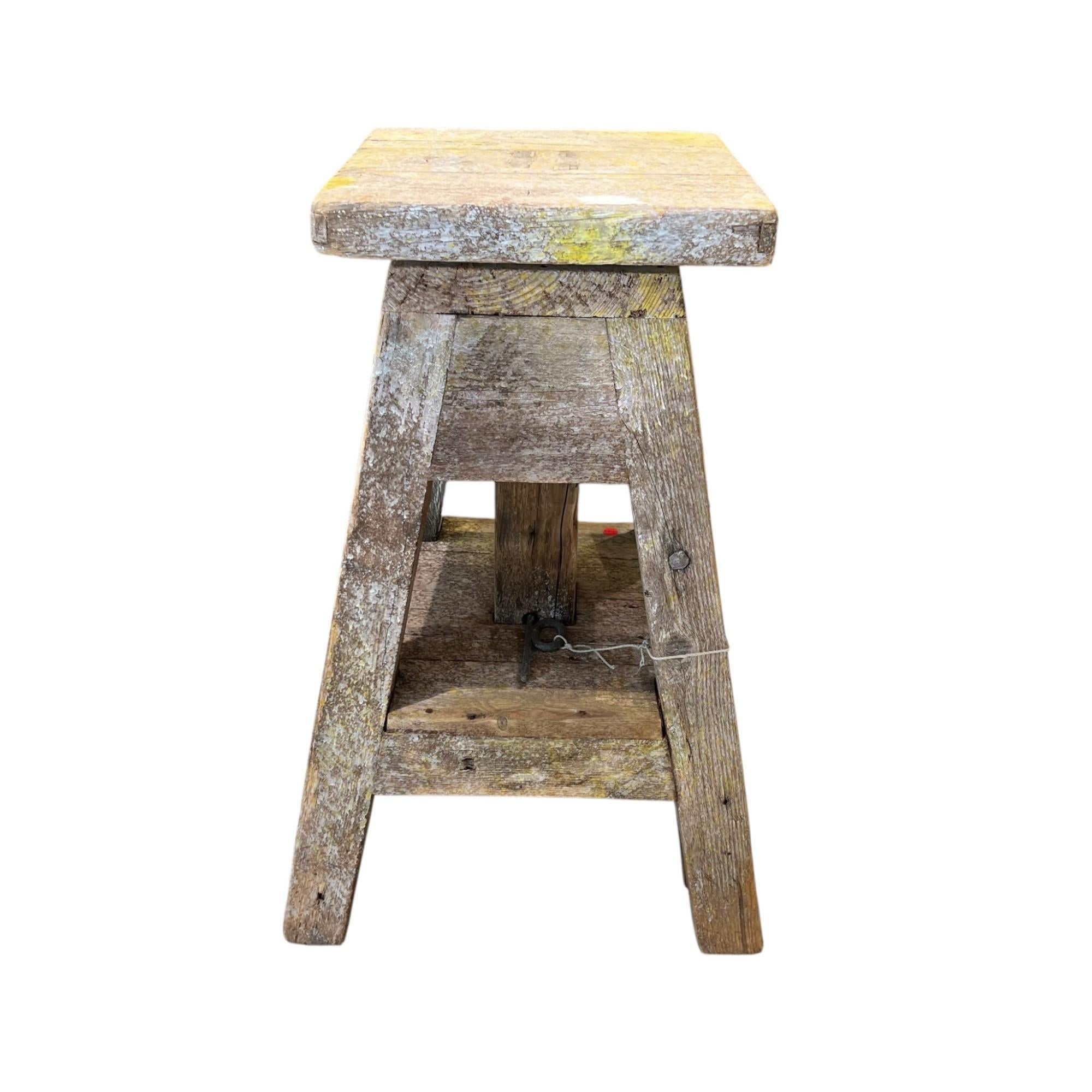 Antique Pottery Stand In Fair Condition In New Orleans, LA