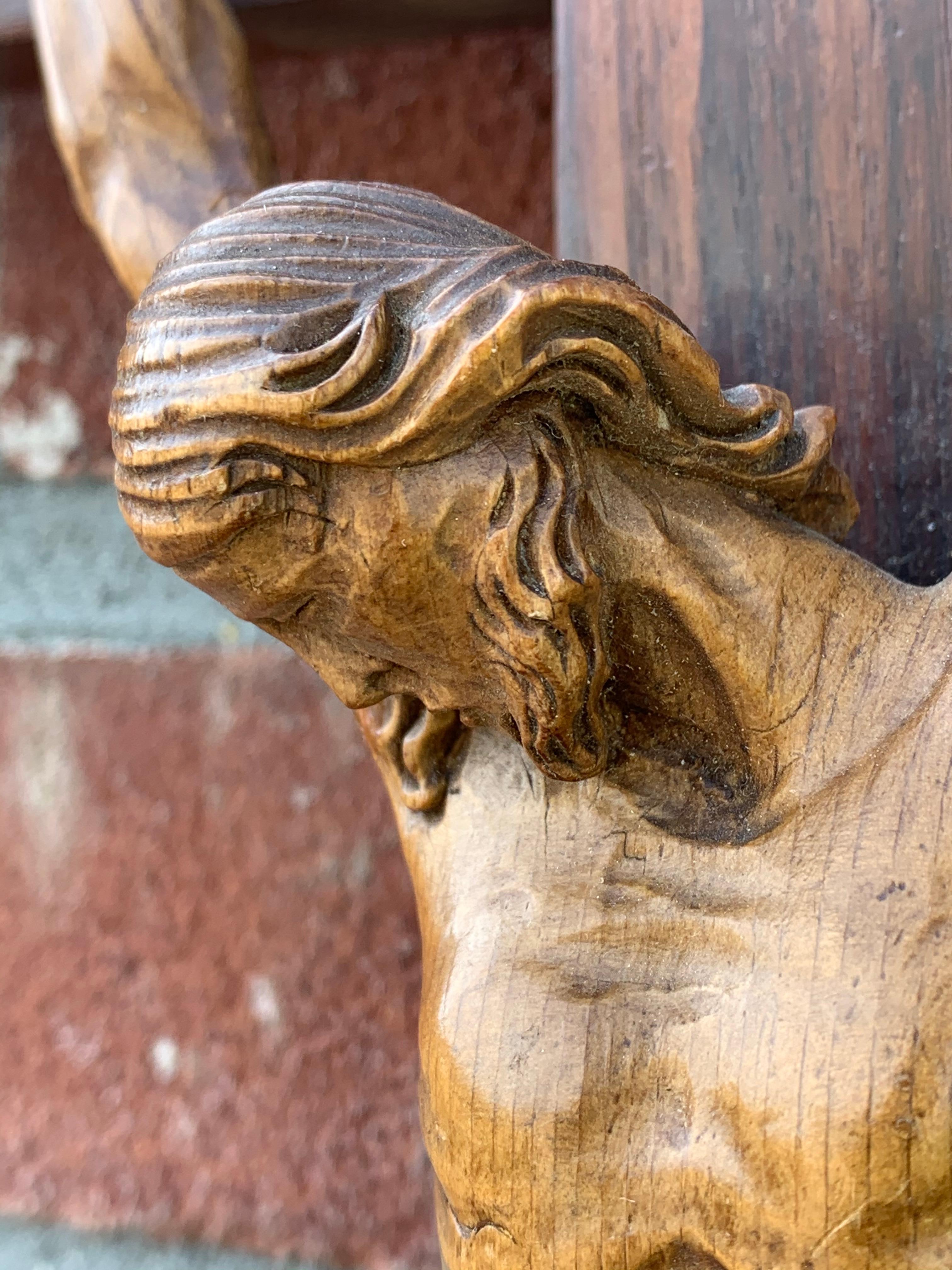 Hand-Crafted Antique Practical Size, Handcrafted Christ on wooden Cross Home Wall Crucifix