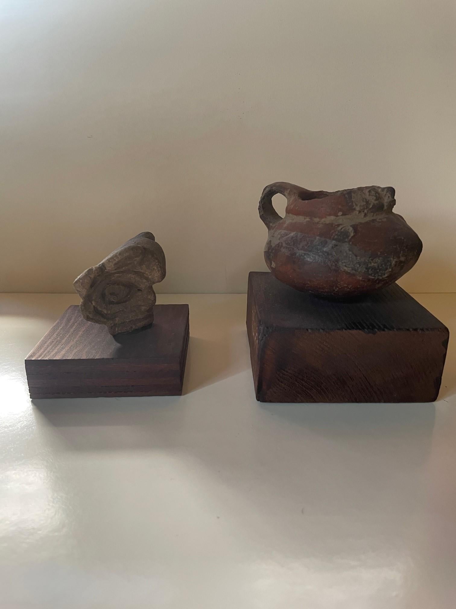 XVIIIe siècle et antérieur Artefacts antiques Pre-Columbian montés en forme d'oiseau en vente