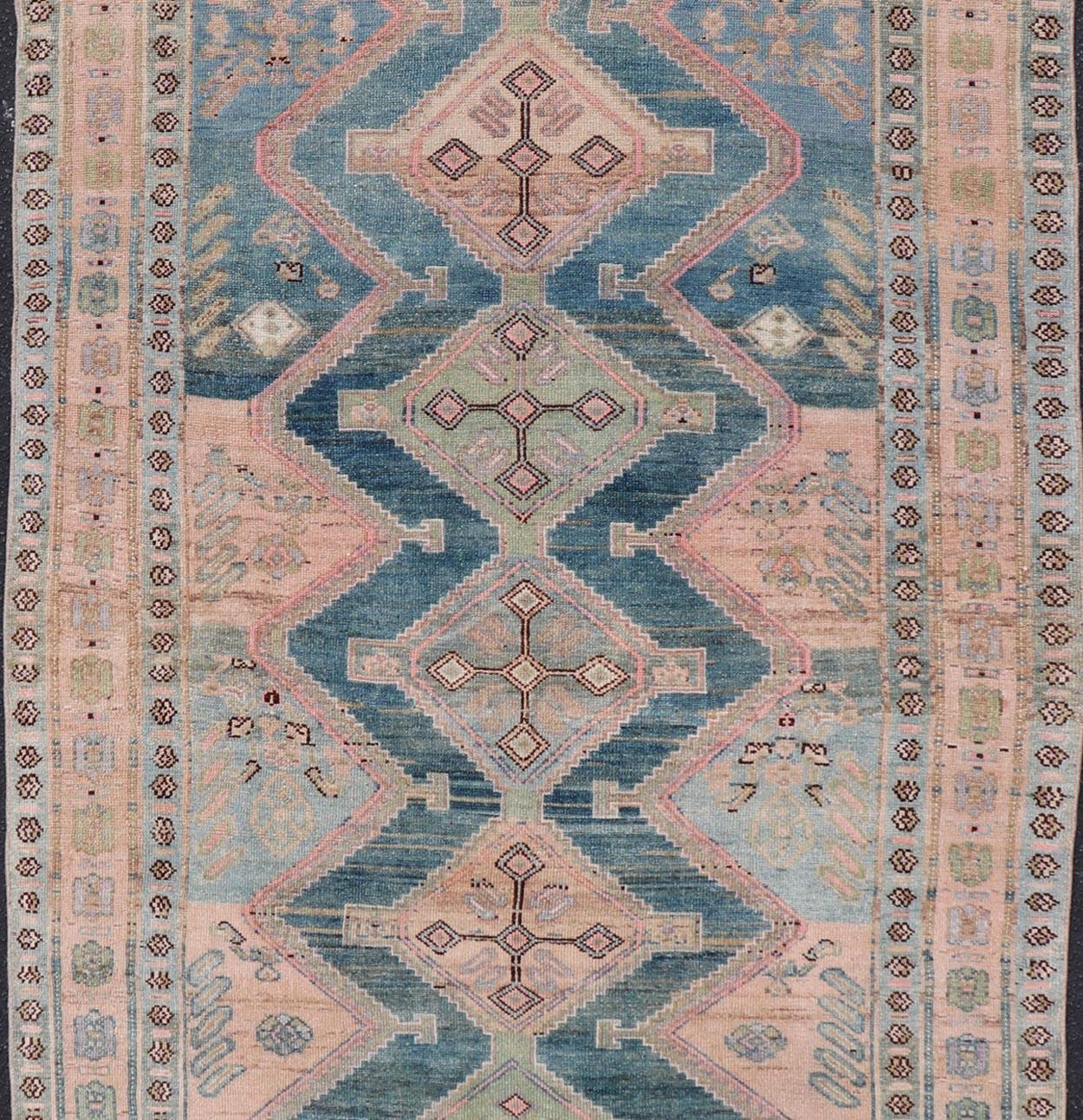 Tribal Antique Presian Gallery Kurdish Rug in Wool with Sub-Geometric Design For Sale