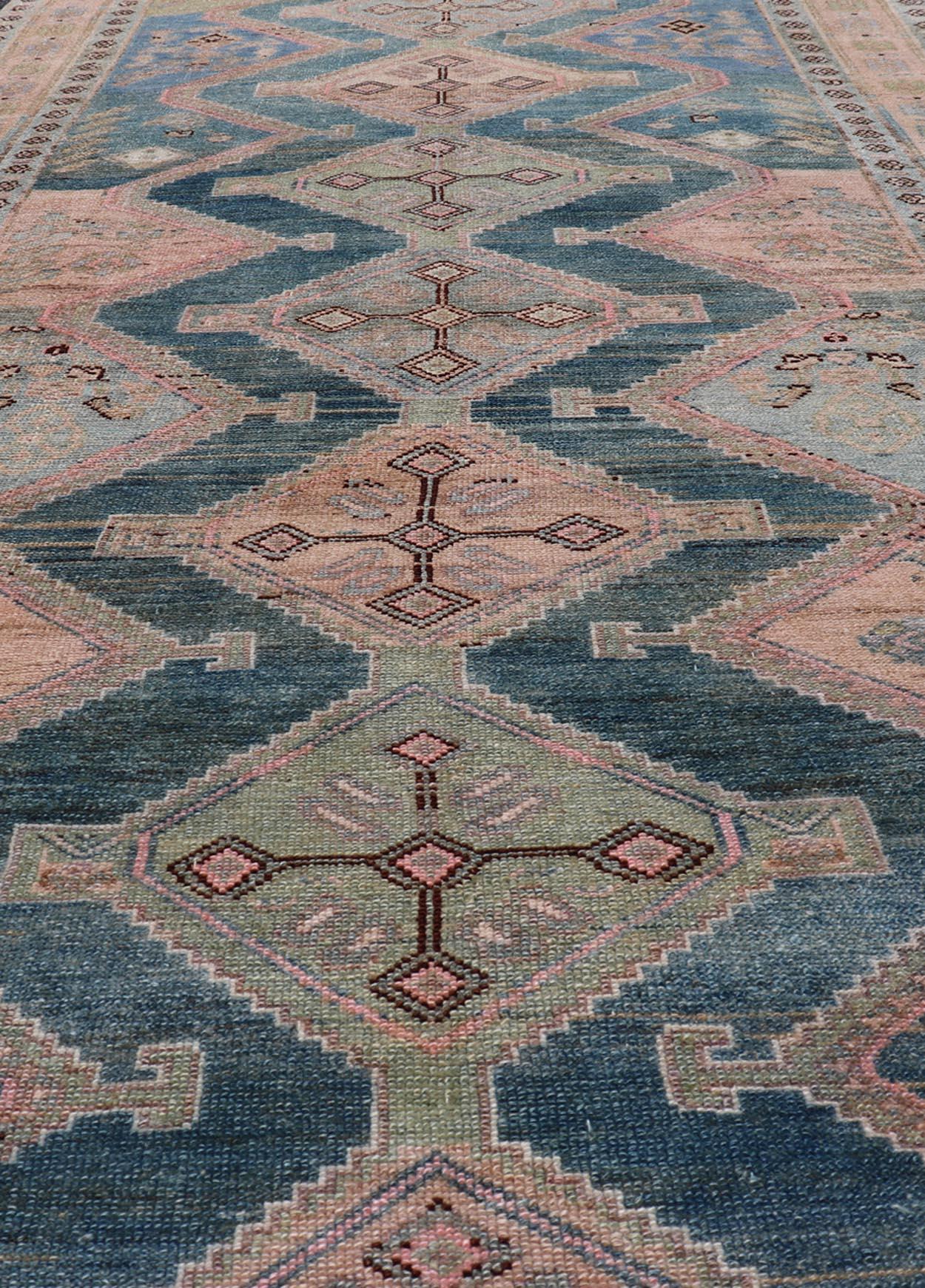 Hand-Knotted Antique Presian Gallery Kurdish Rug in Wool with Sub-Geometric Design For Sale